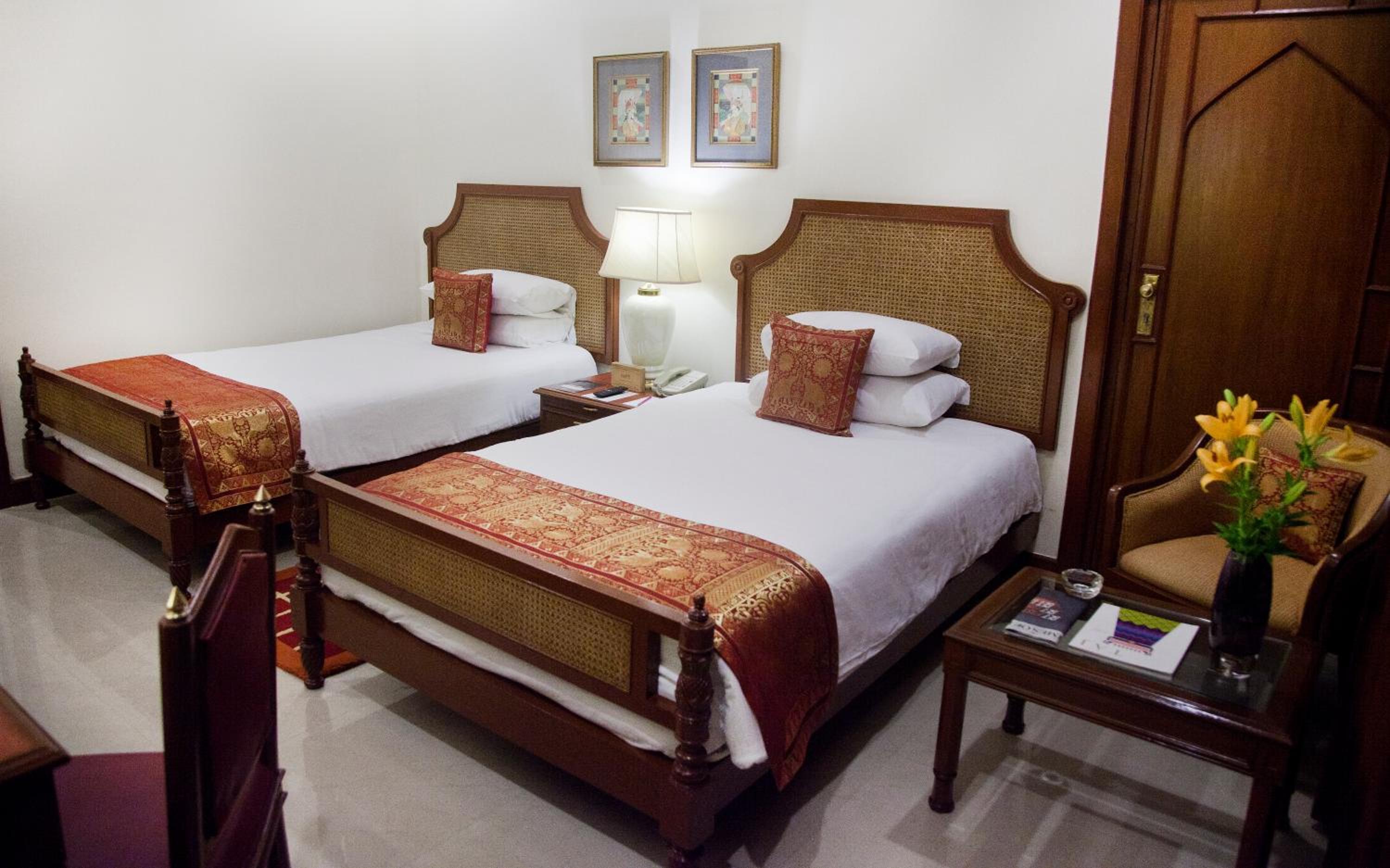 Superior Twin Room with Garden View - Photo 12
