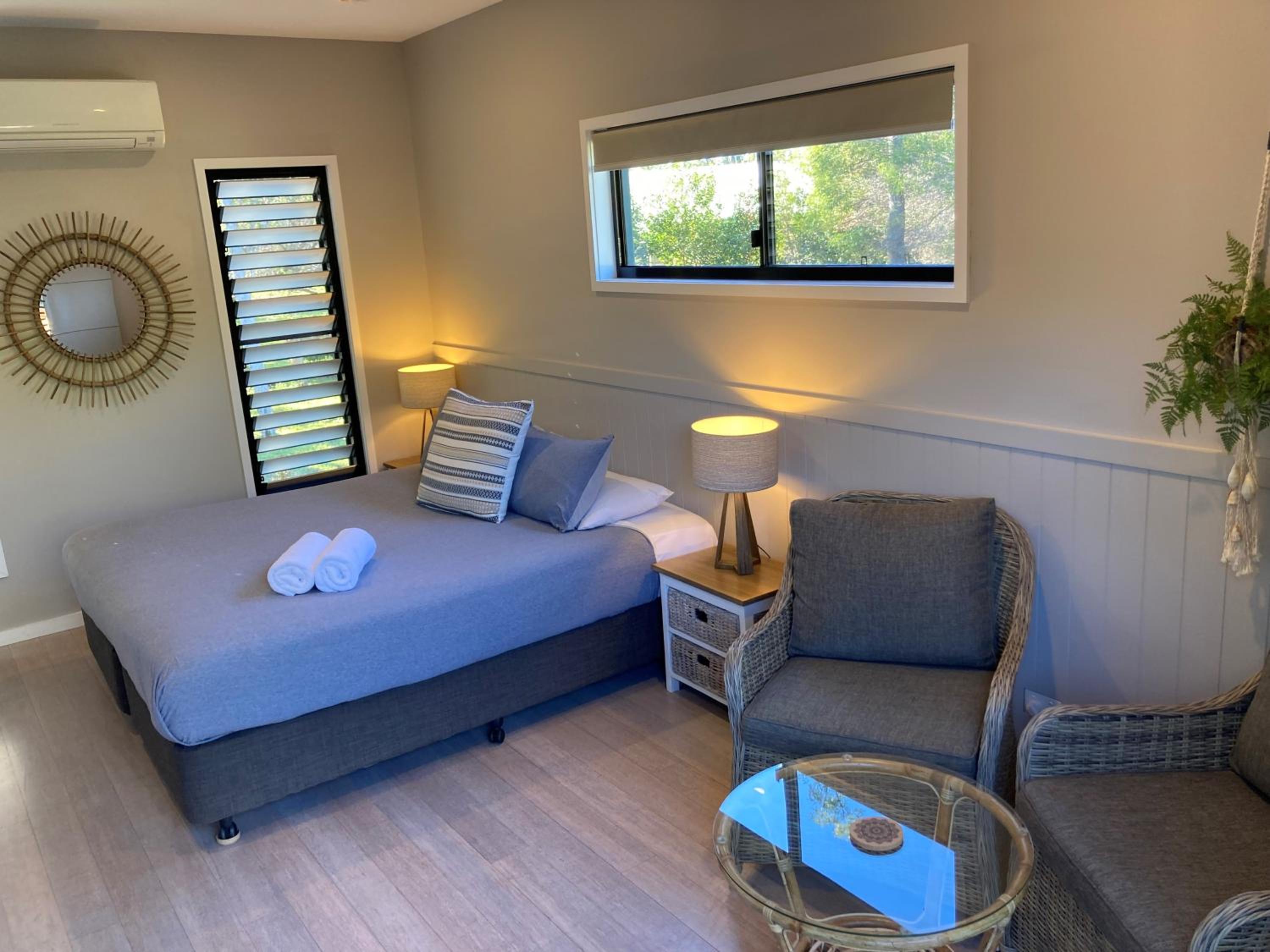 King Room with Balcony photo 2