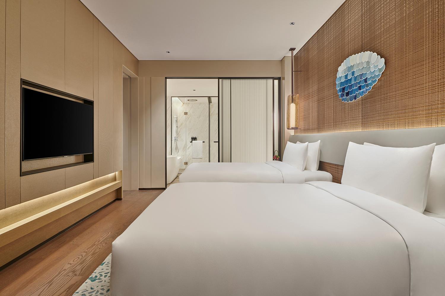 Suite With City View