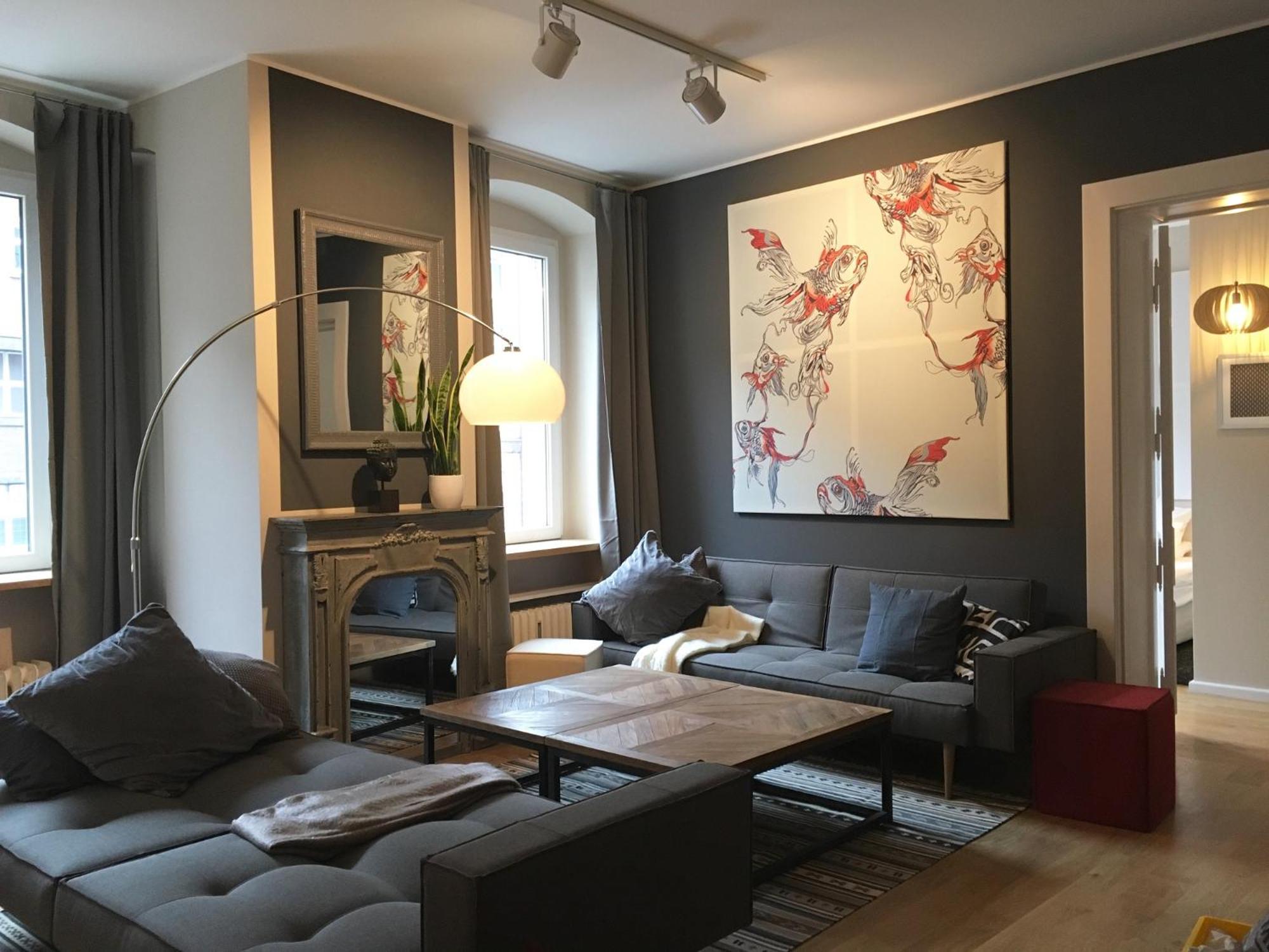 Apartment photo 1