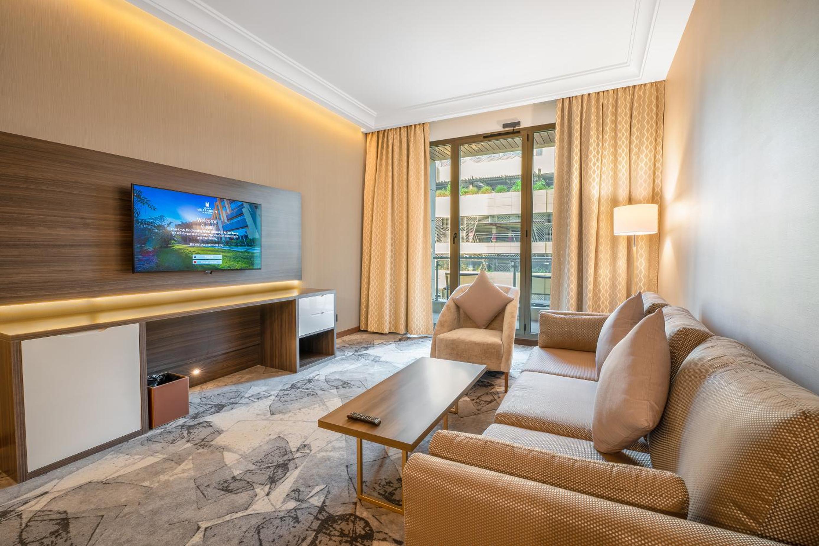 Executive Club Suite photo 3