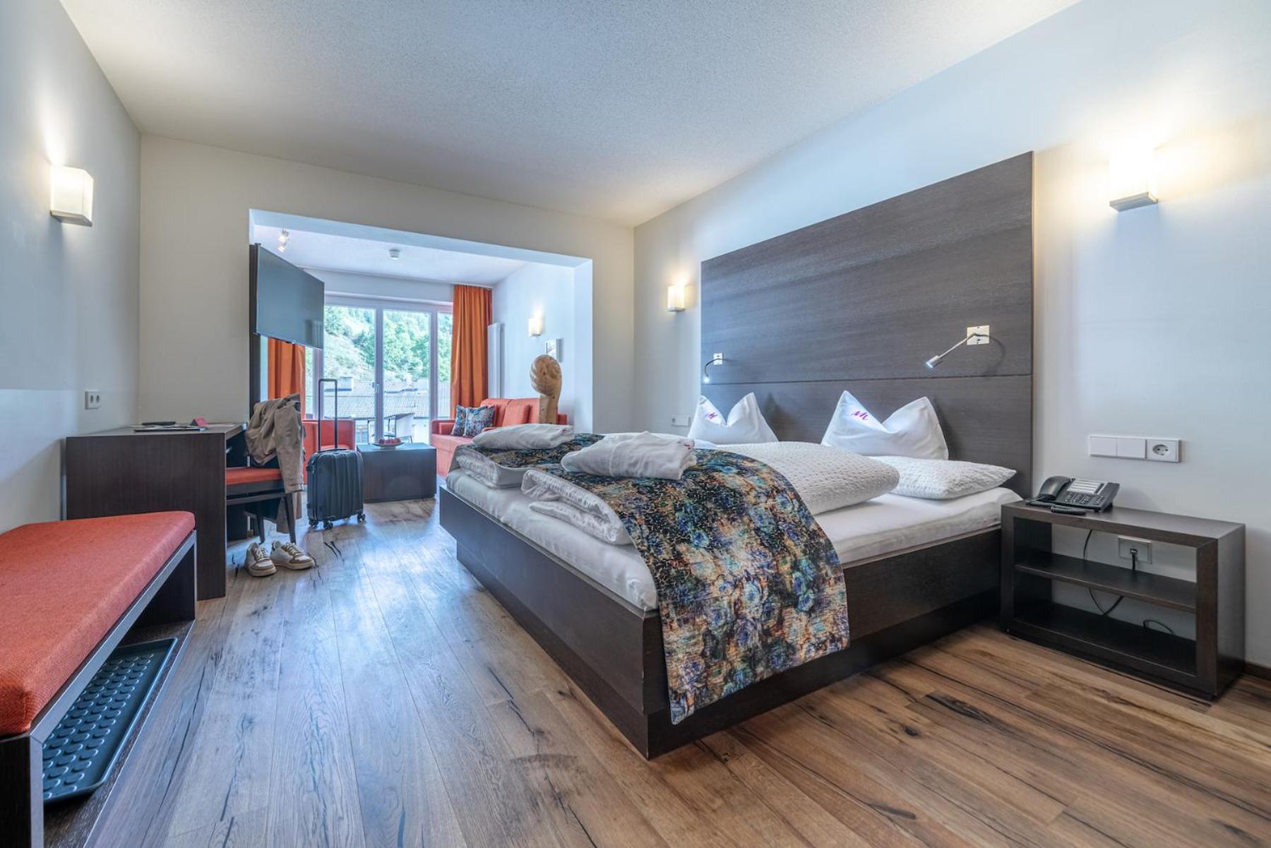 Junior Suite - Photo 1