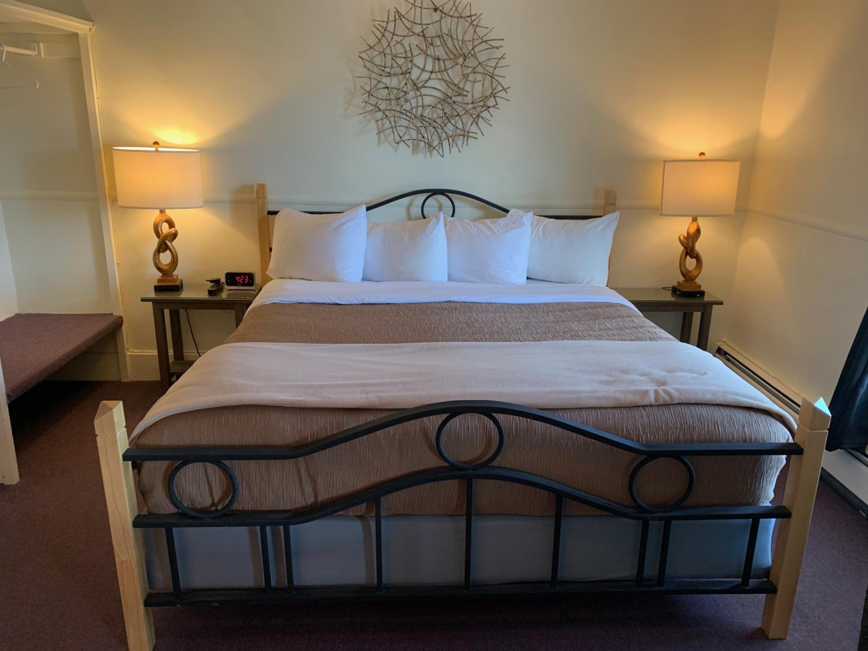 Deluxe Queen Room photo 1