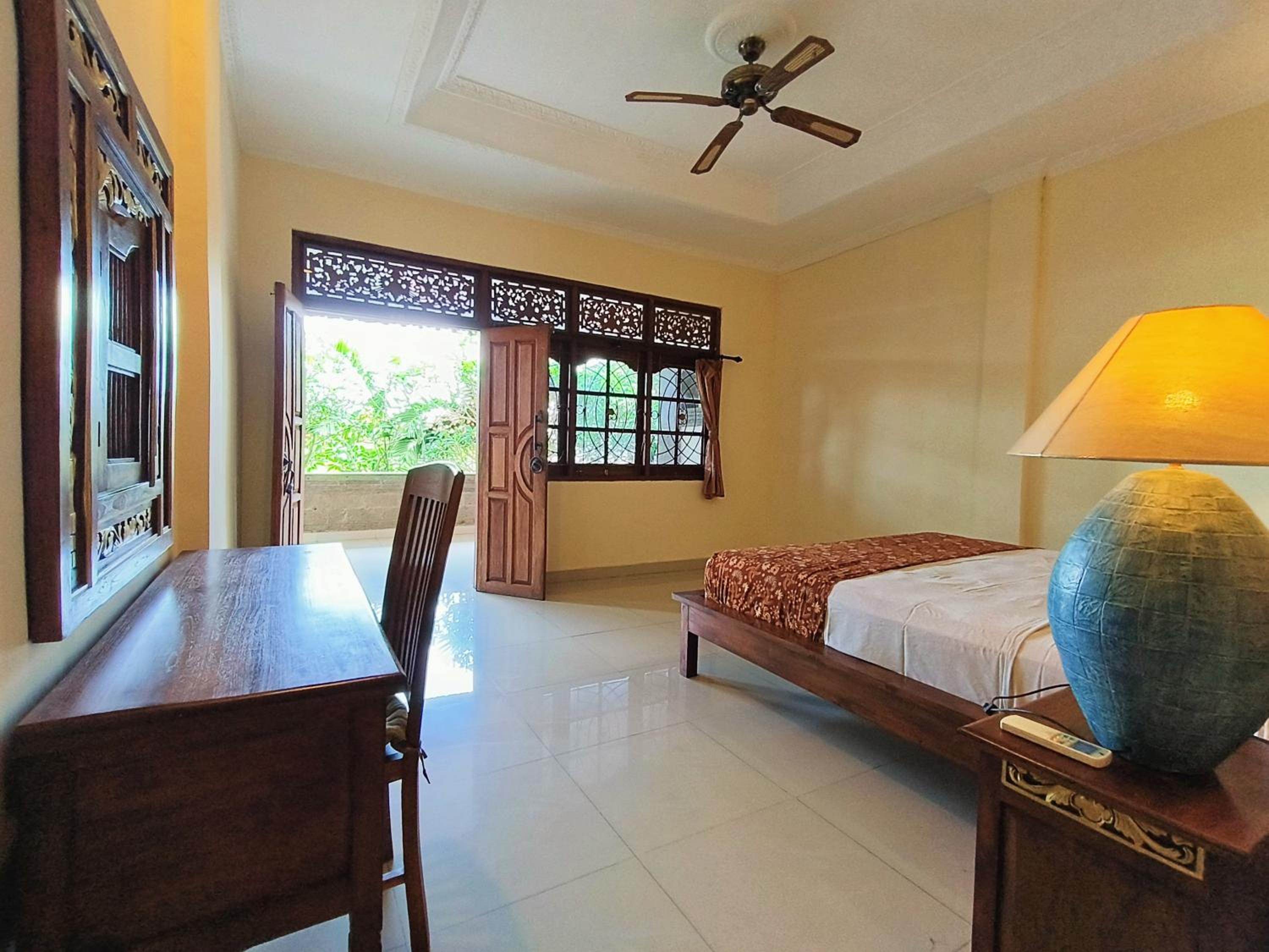 Double Room - Photo 6