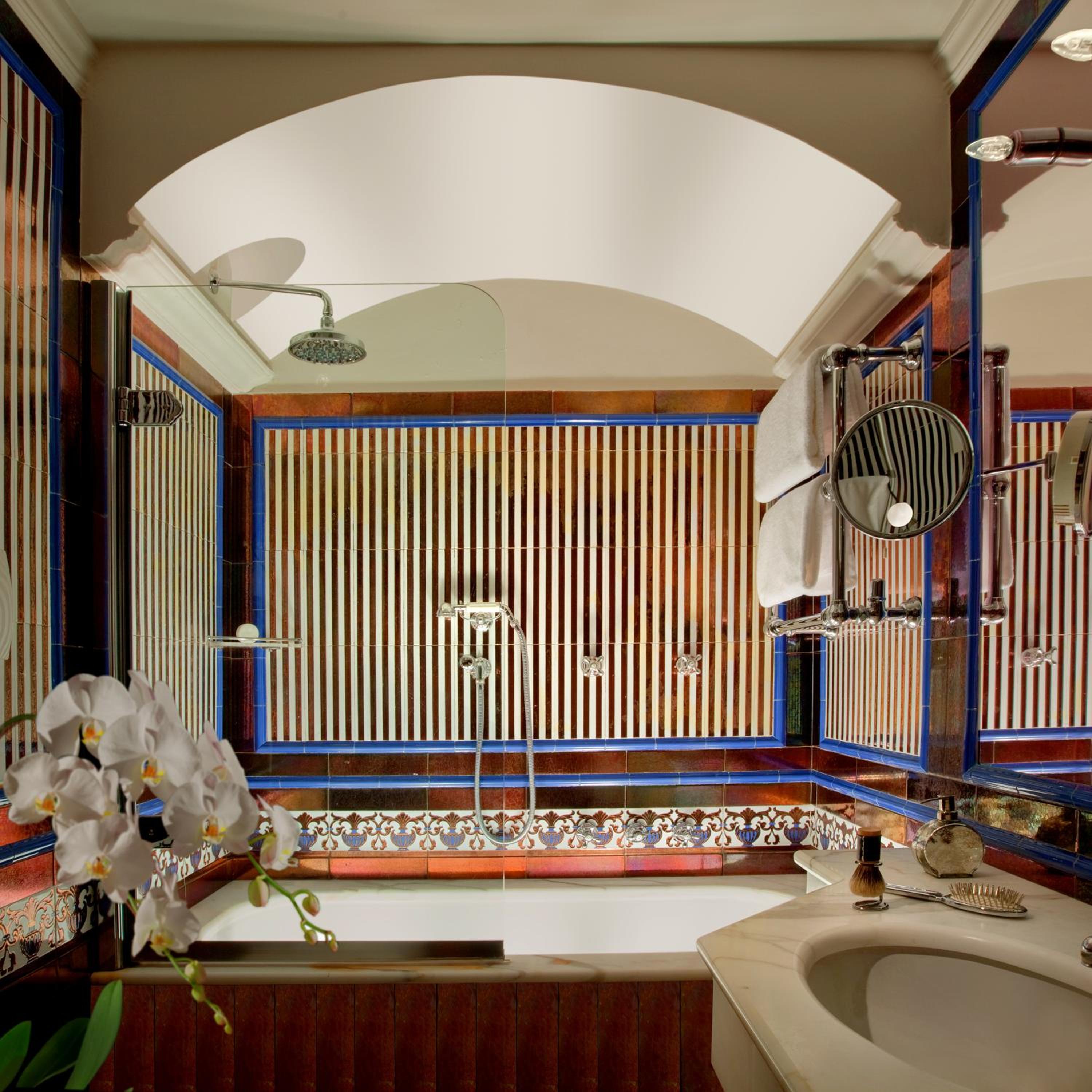 Deluxe Suite (Non Smoking) photo 3
