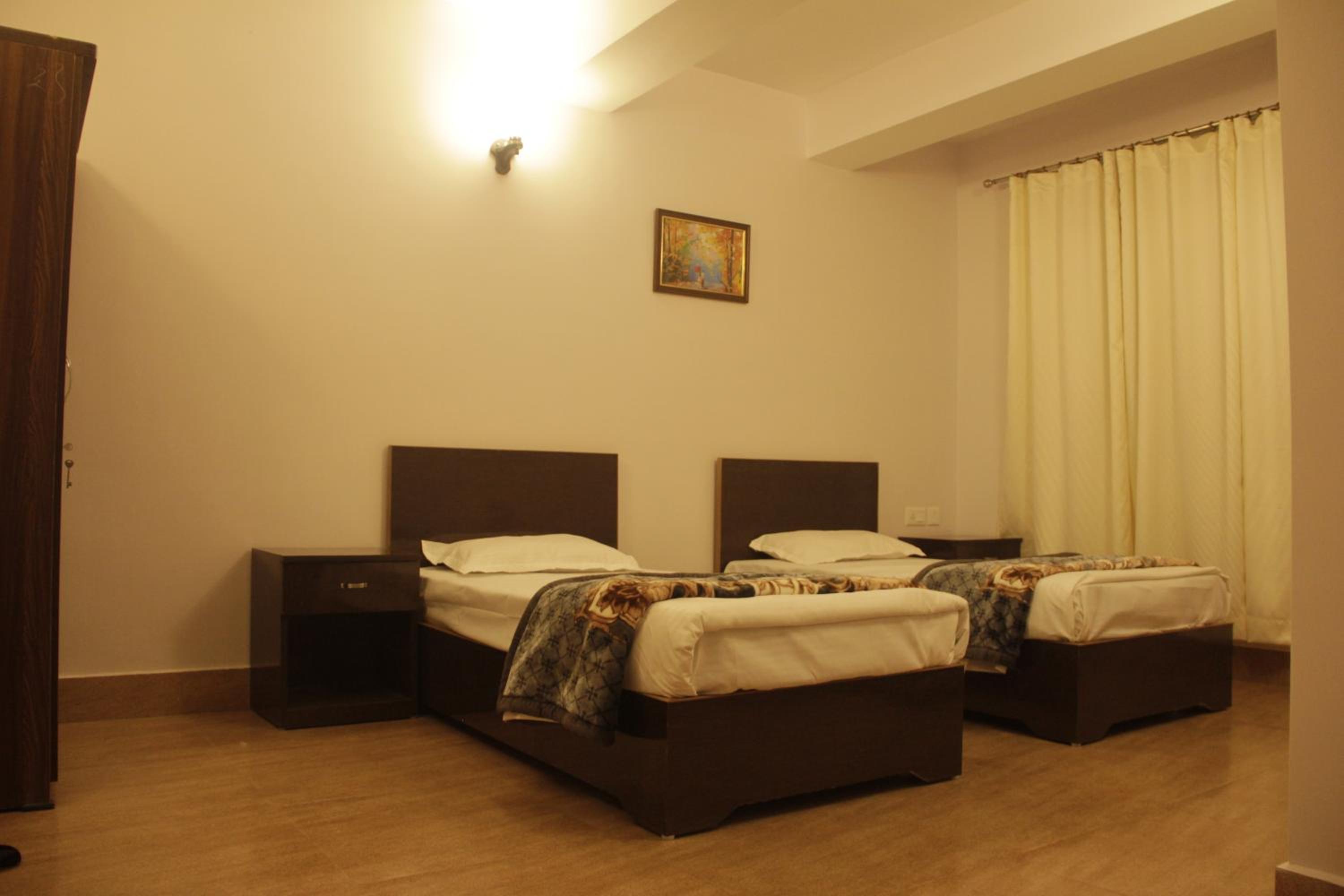 Superior Triple Room photo 3