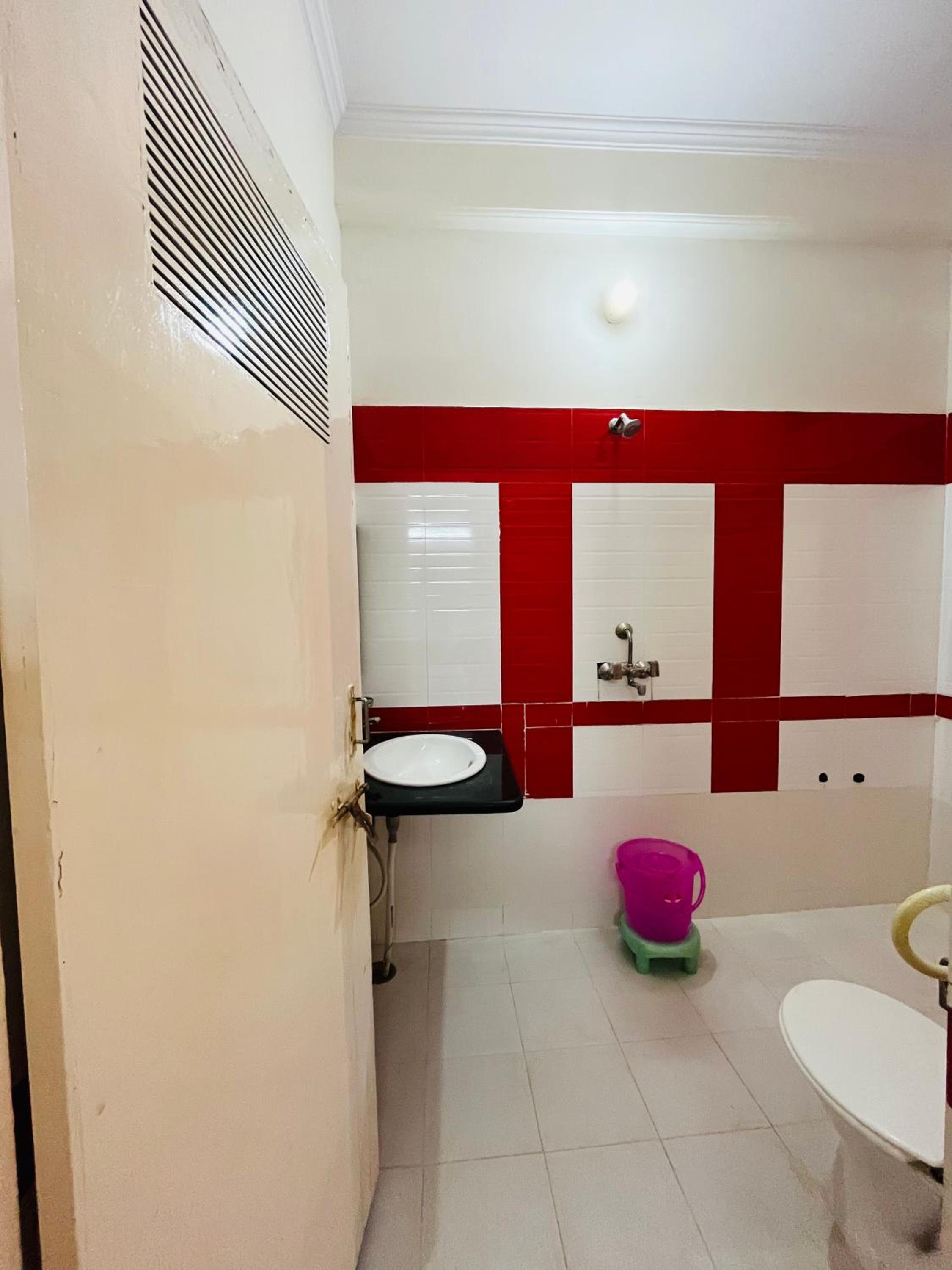 Deluxe Double or Twin Room - Photo 2