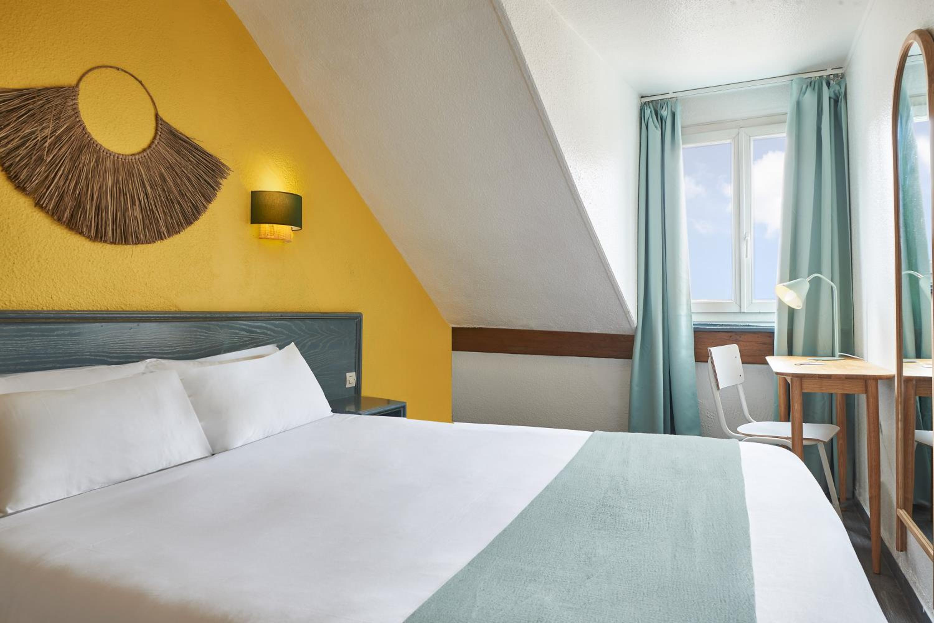 Classic Double Room