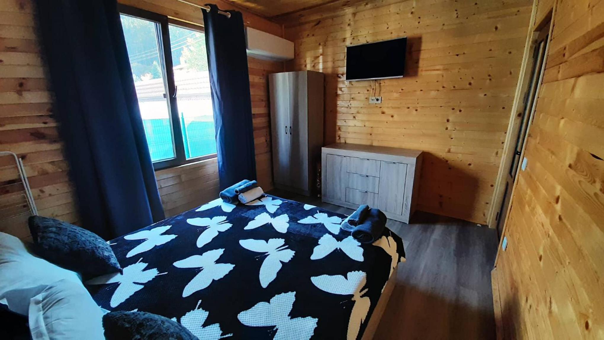 One-Bedroom Apartment - Photo 20