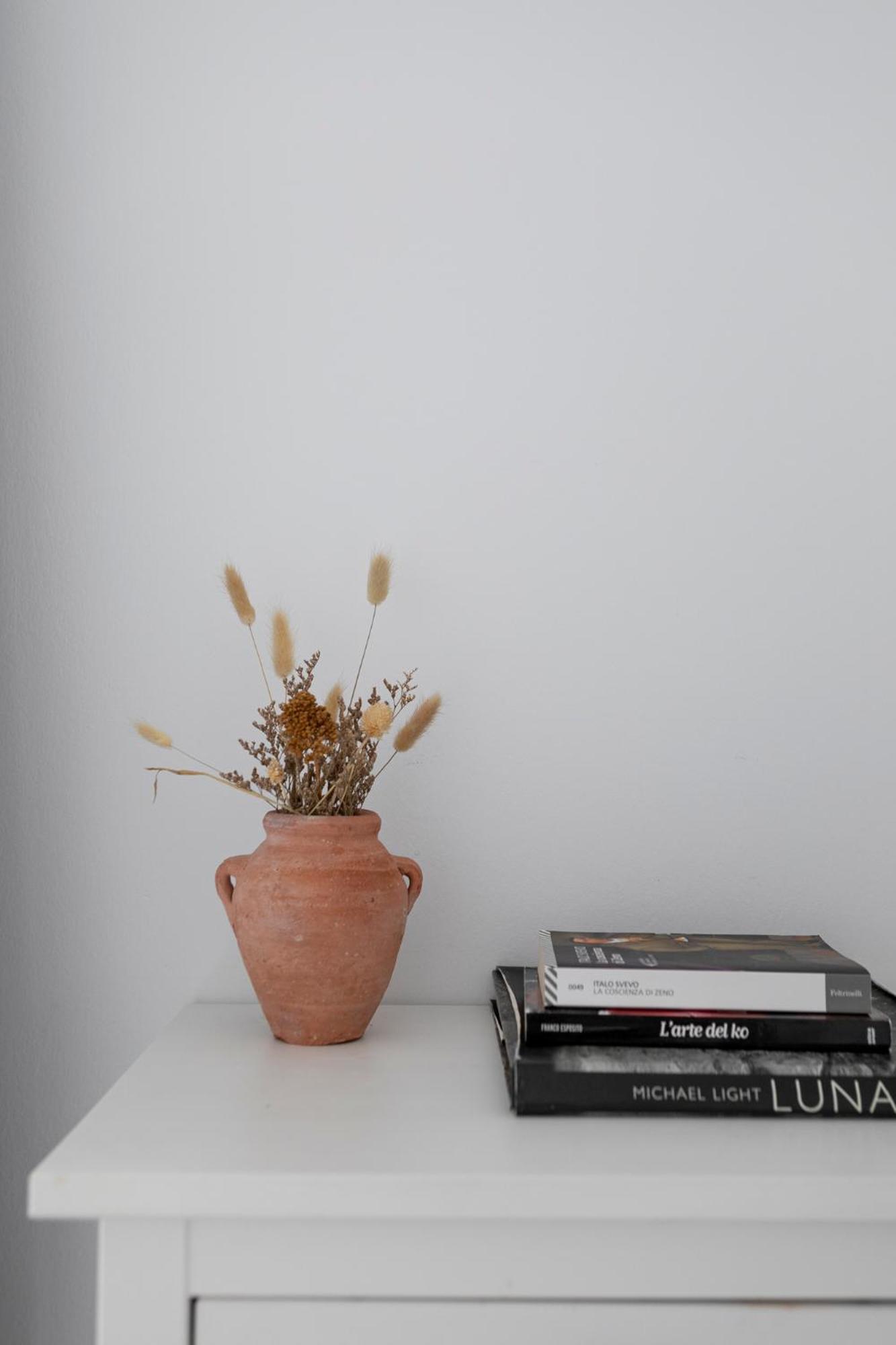 Apartment with Balcony - Photo 12