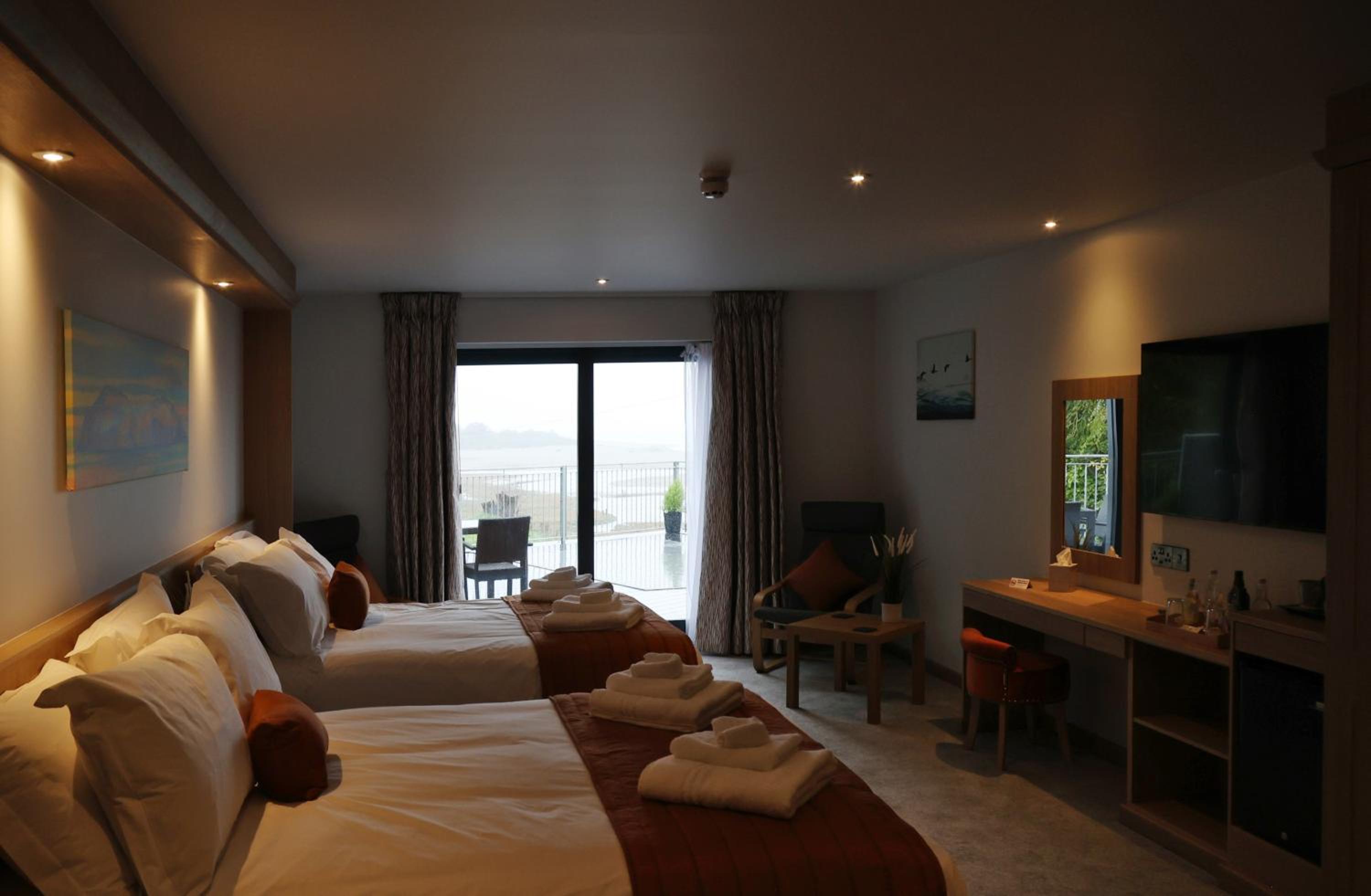 Superior Double or Twin Room with Sea View - Photo 7