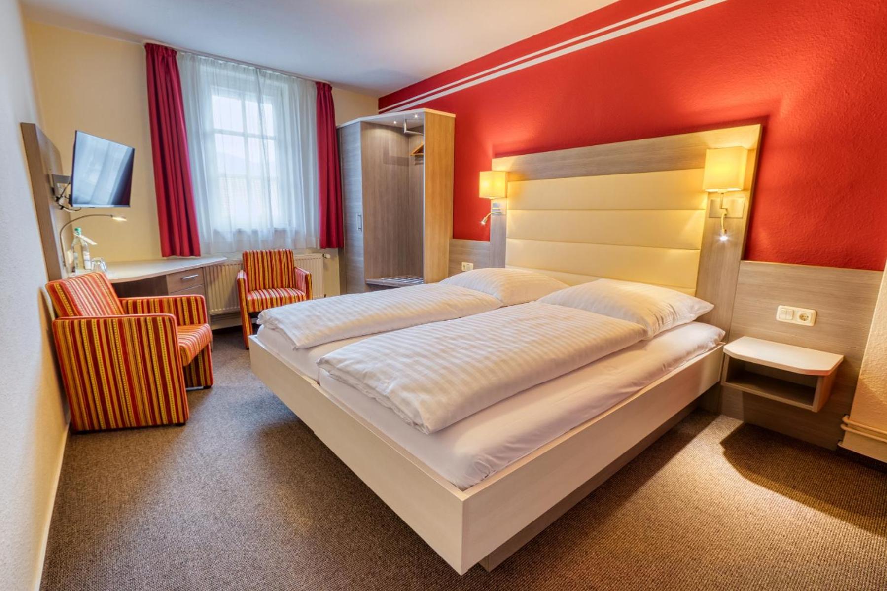 Double Room - Photo 1