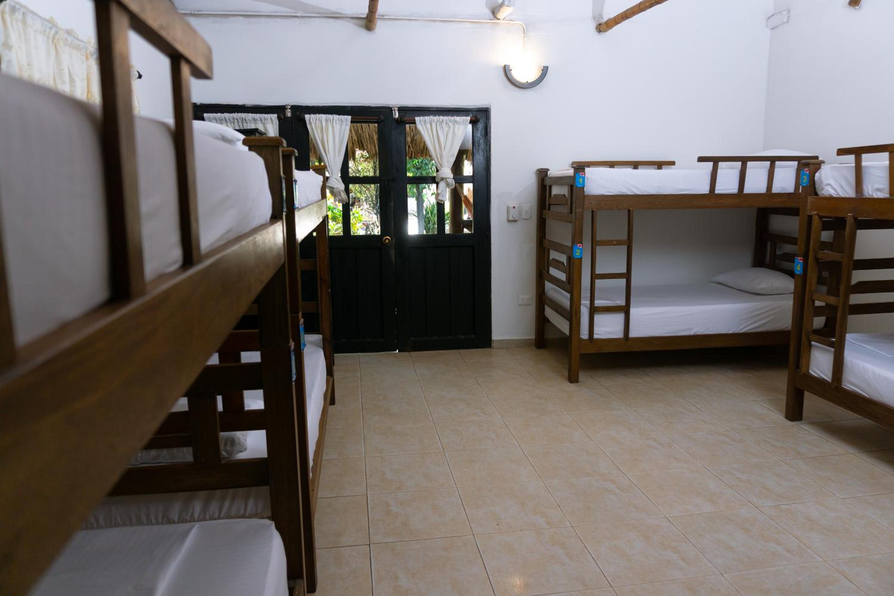 Bed in 8-Bed Dormitory Room photo 3