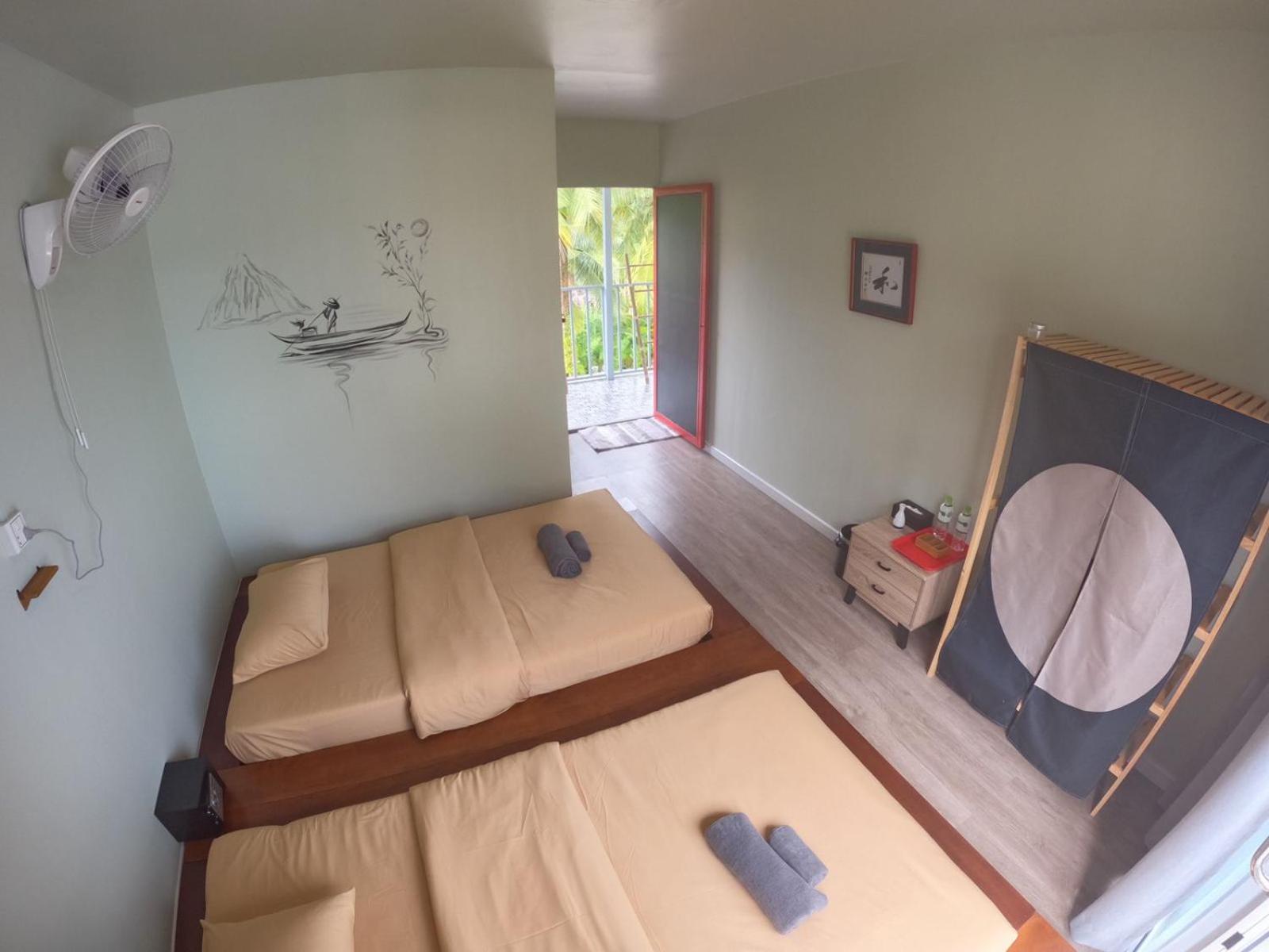 Superior Twin Room with Sea View - Photo 1