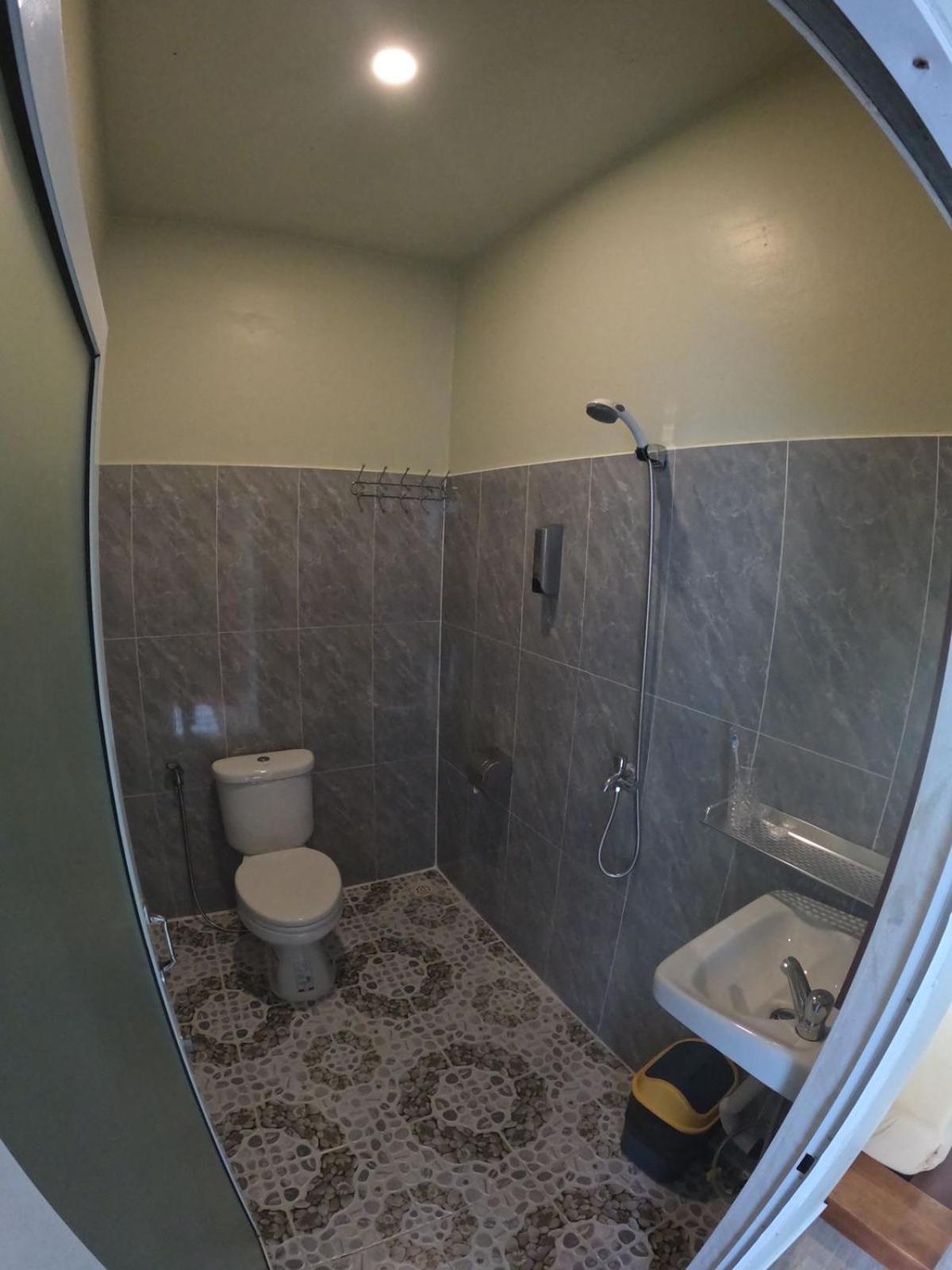 Superior Twin Room with Sea View - Photo 6