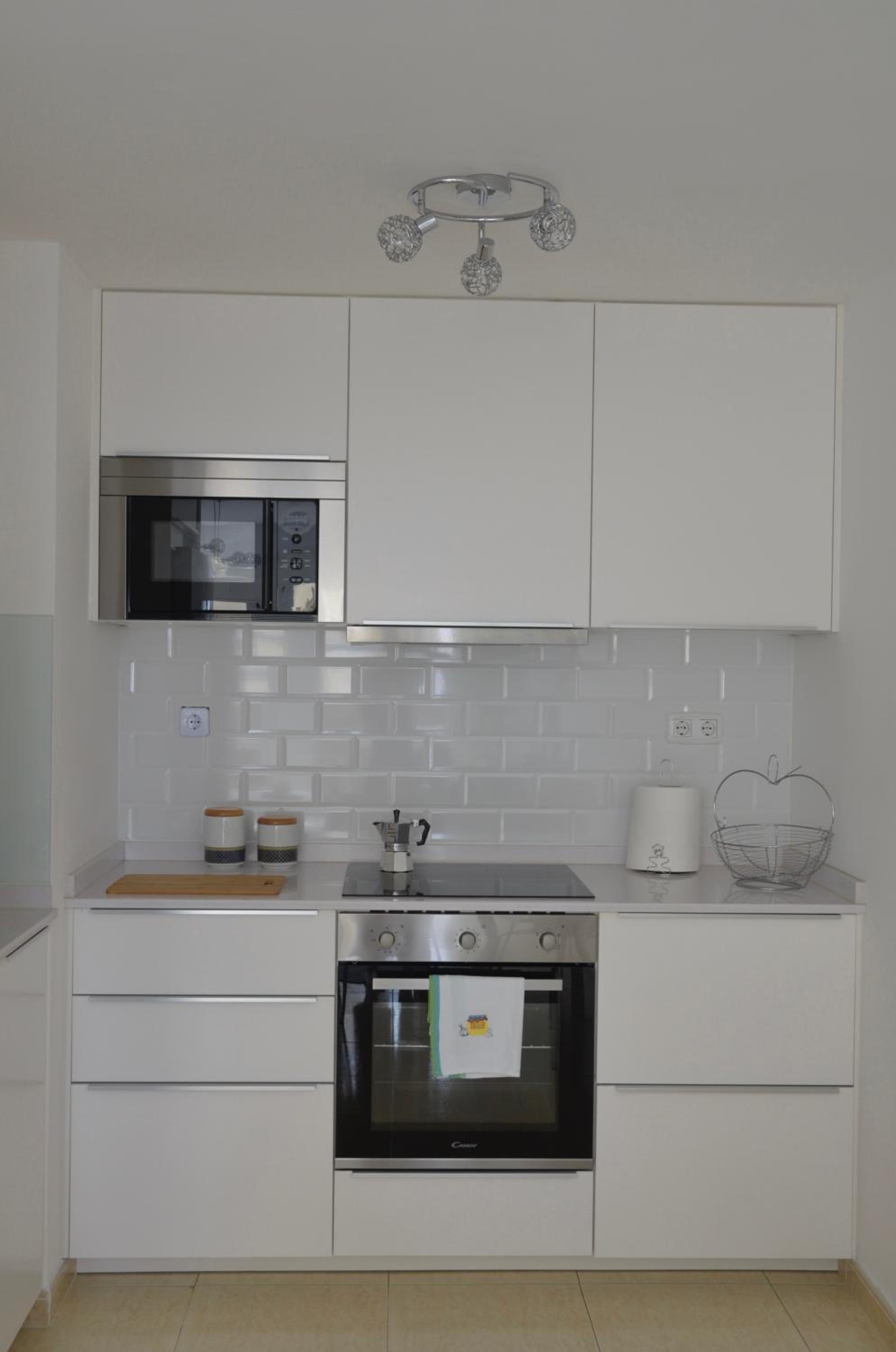 Apartment with Balcony - Photo 33