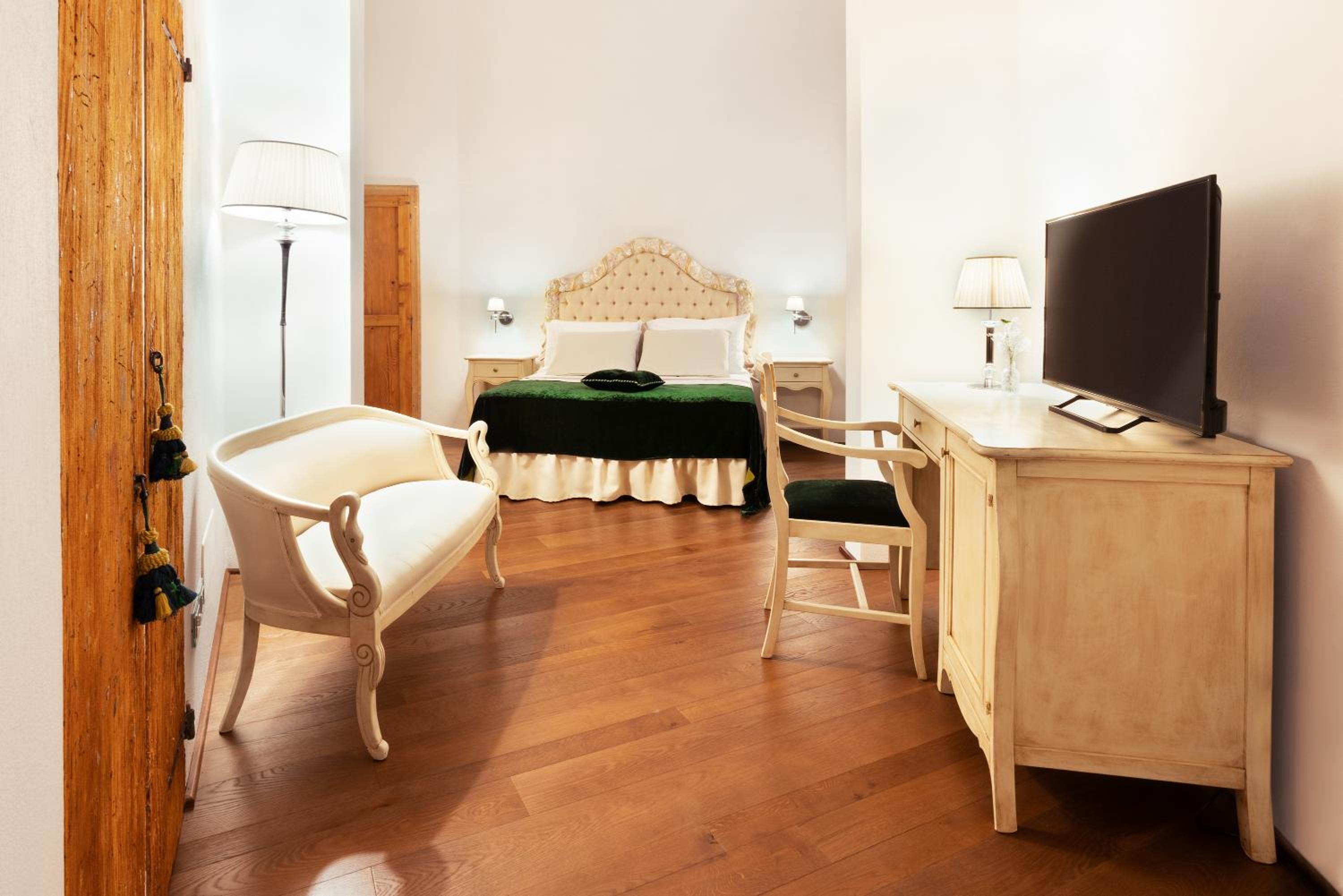 Double Room photo 3