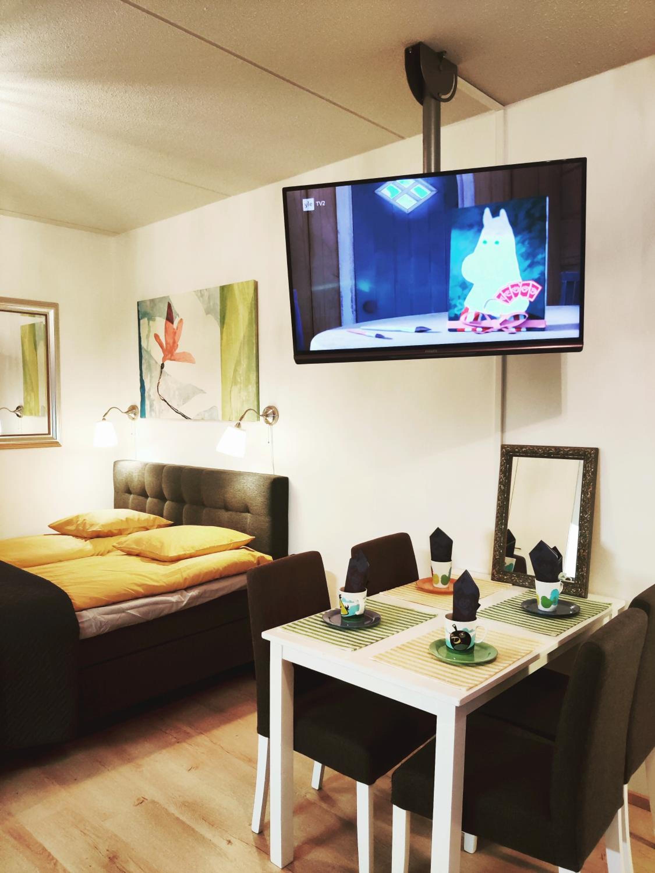One-Bedroom Apartment