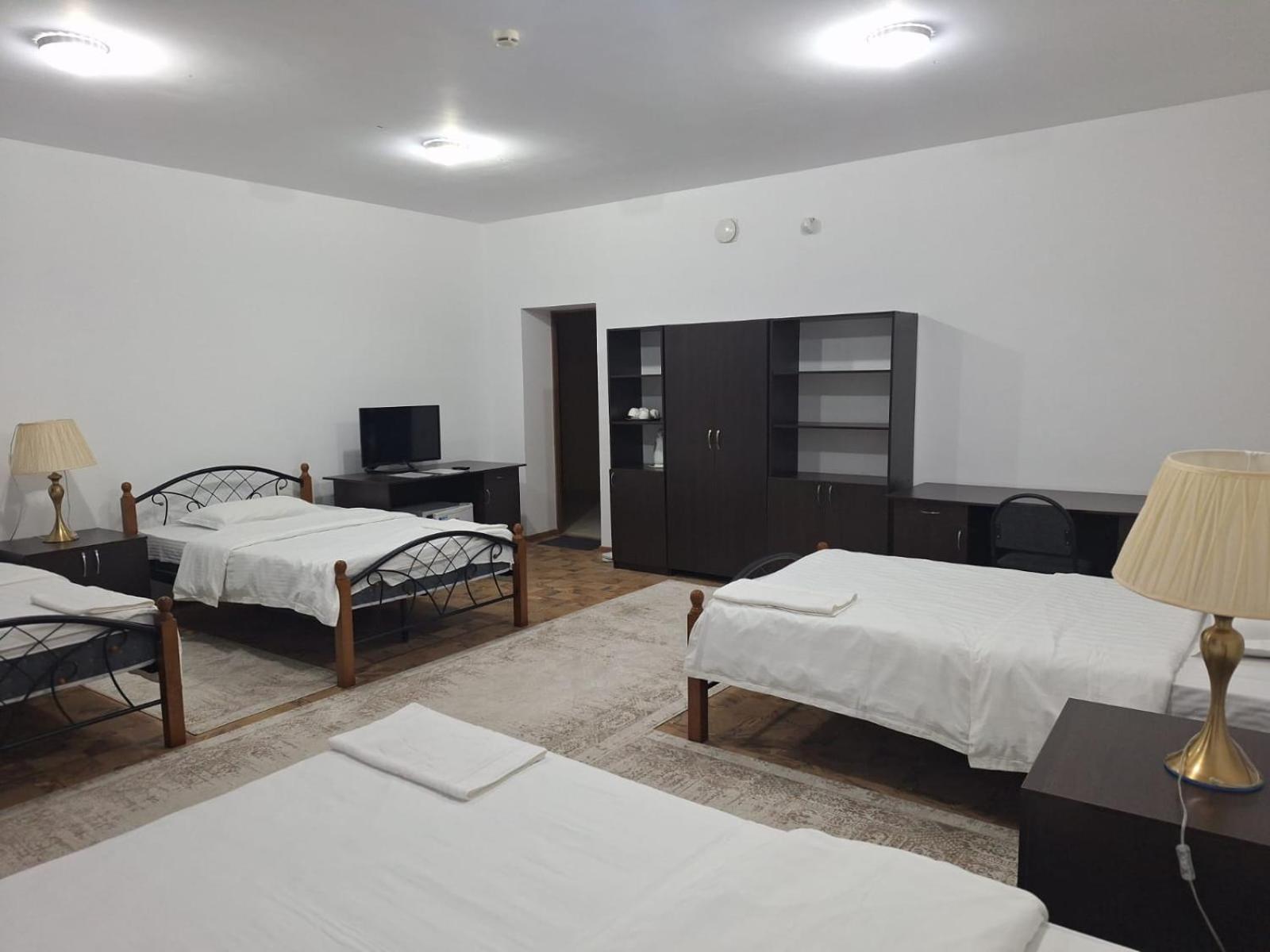Economy Quadruple Room