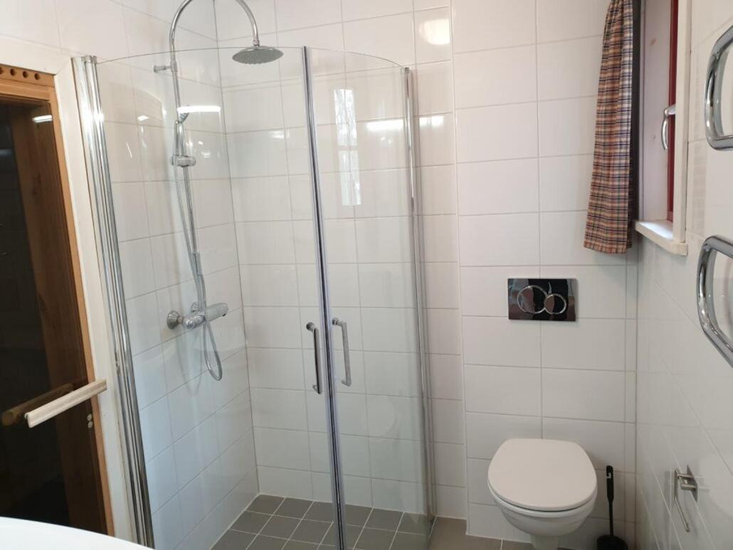 Two-Bedroom House photo 3