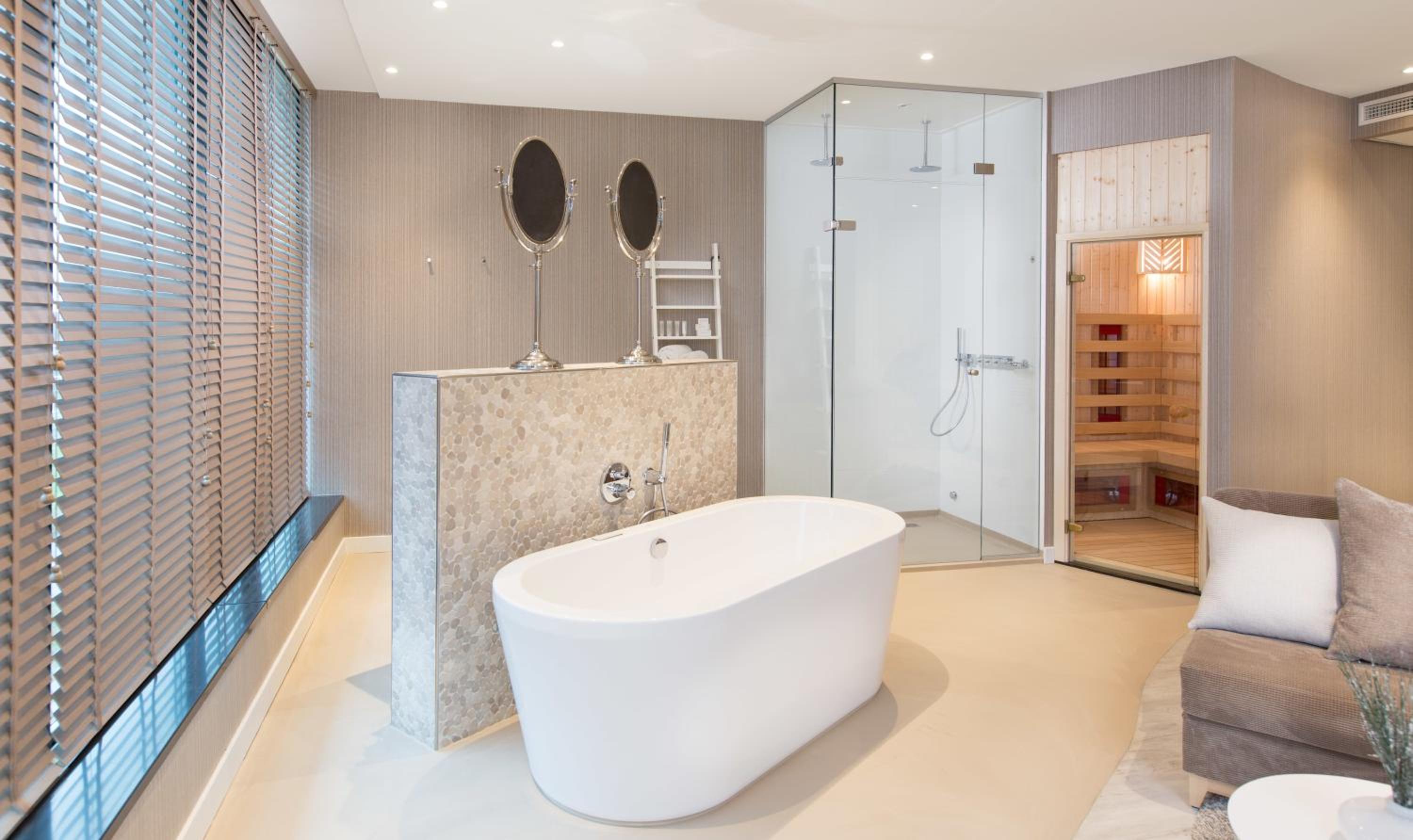 Suite with Sauna photo 2