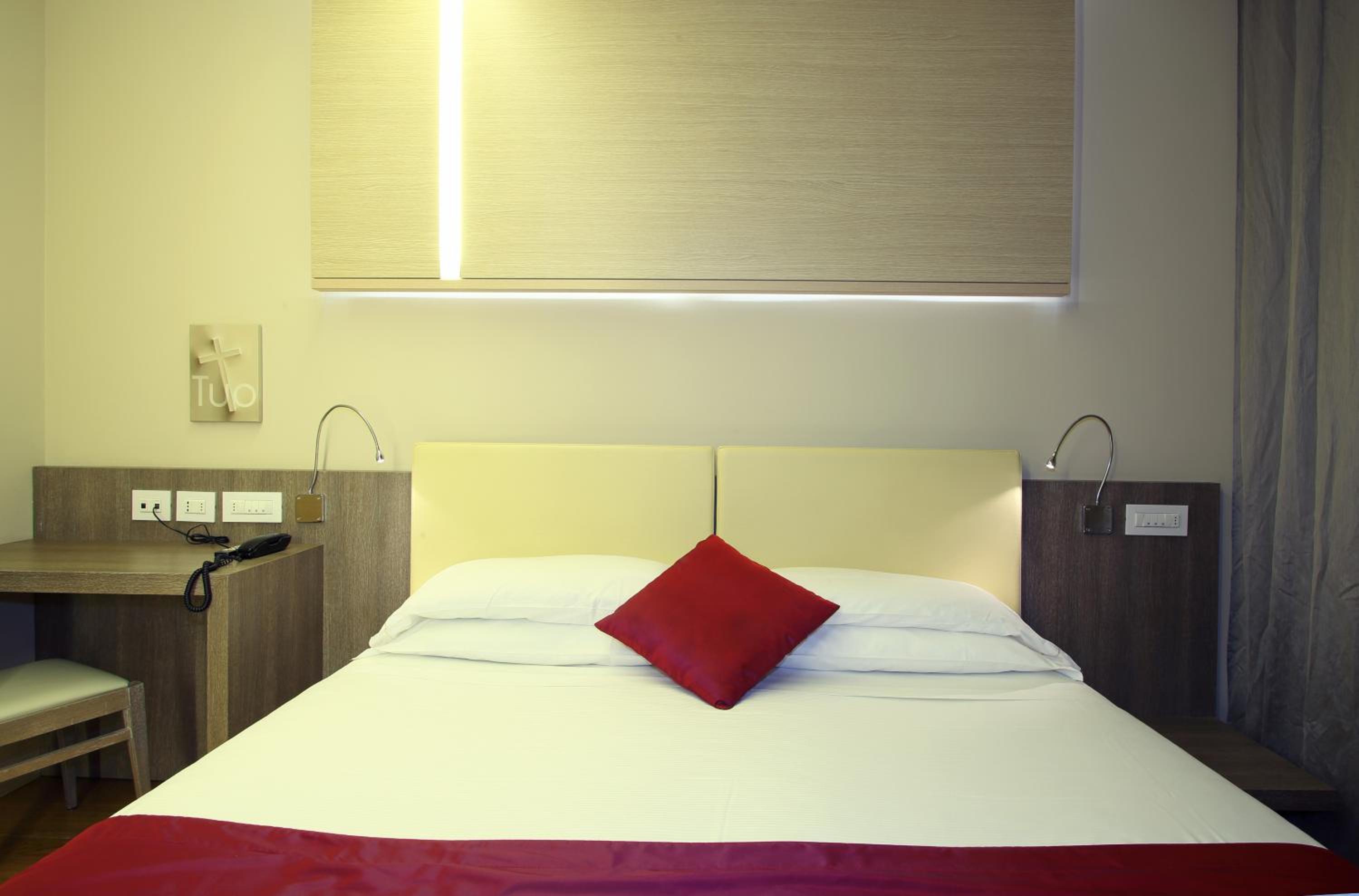 Double or Twin Room photo 1