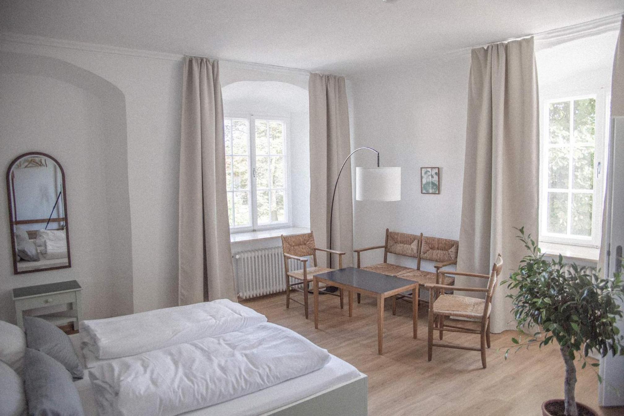 Double Room - Photo 3