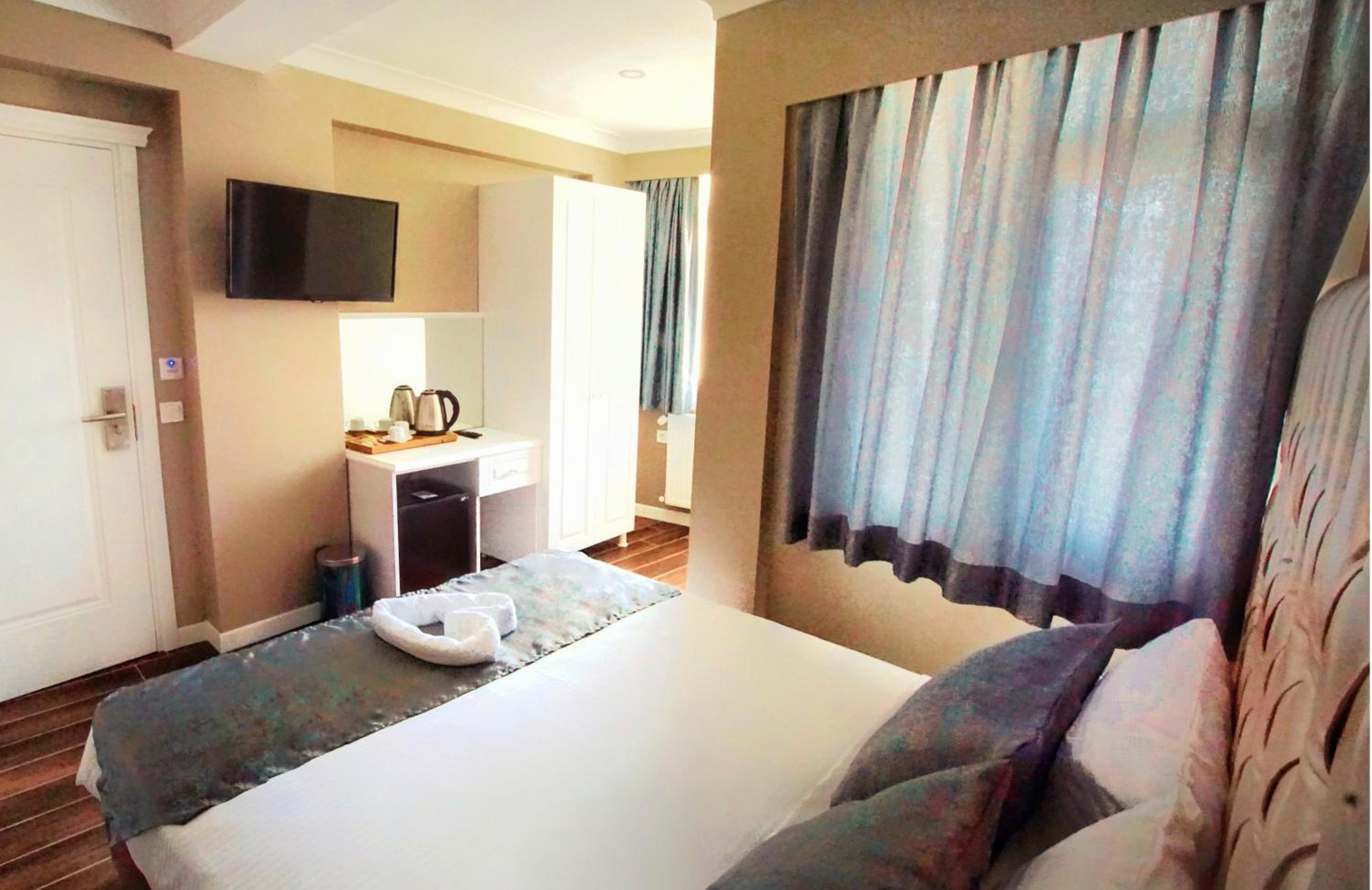 Standard Double Room - Ground Floor