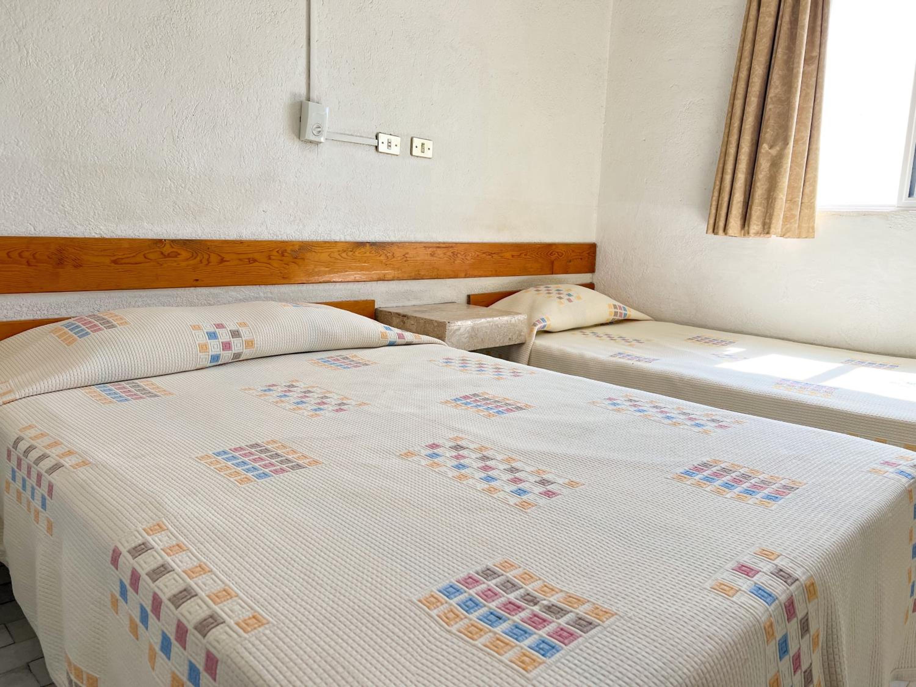 Double Room - Photo 1