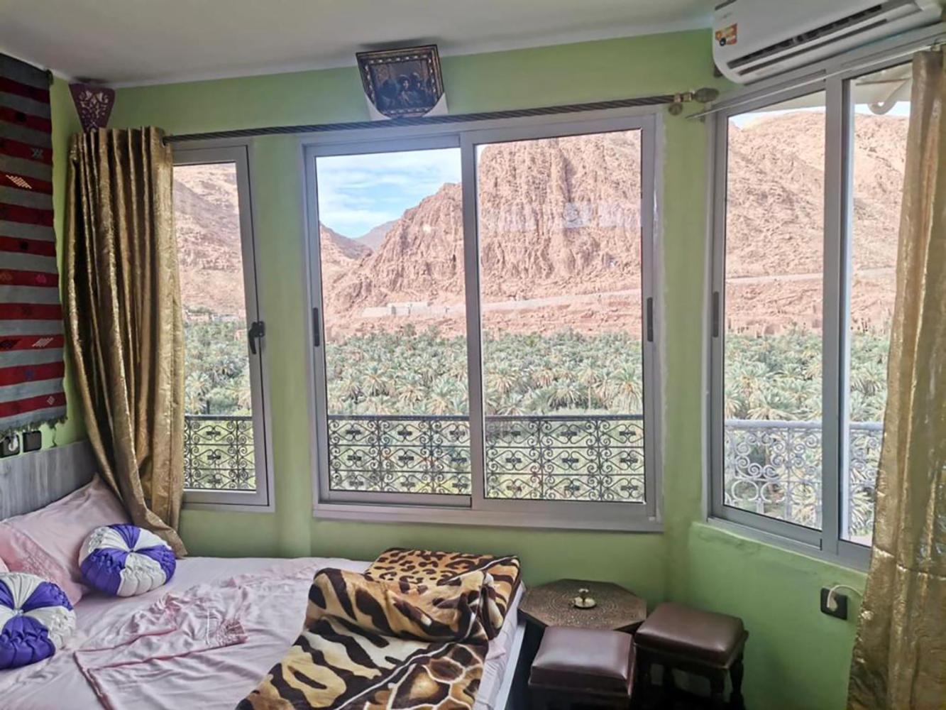 Double Room with Terrace - Photo 2
