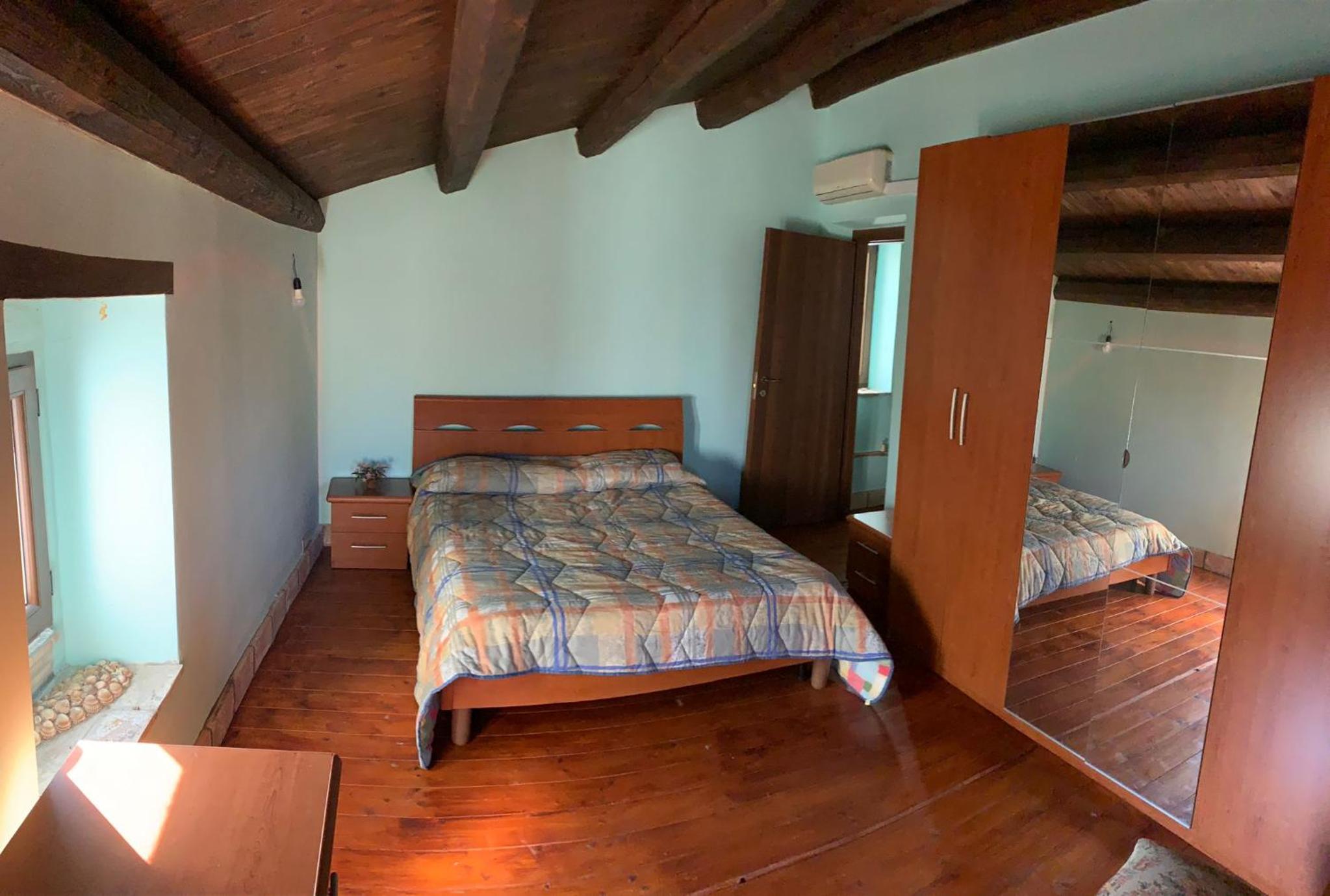 Two-Bedroom House photo 3