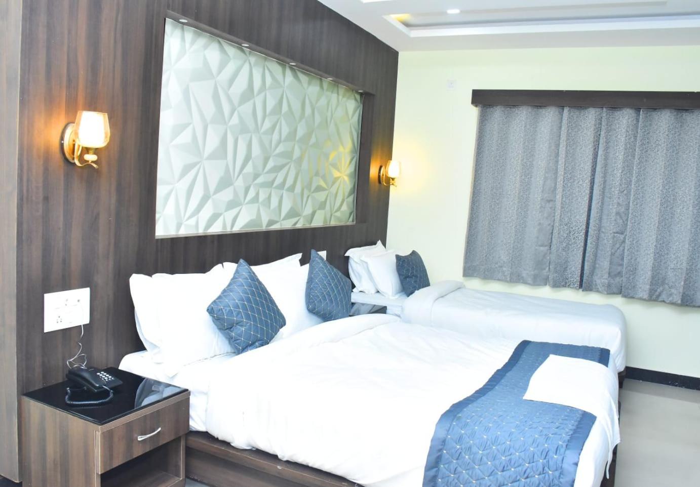 Deluxe Triple Room photo 1
