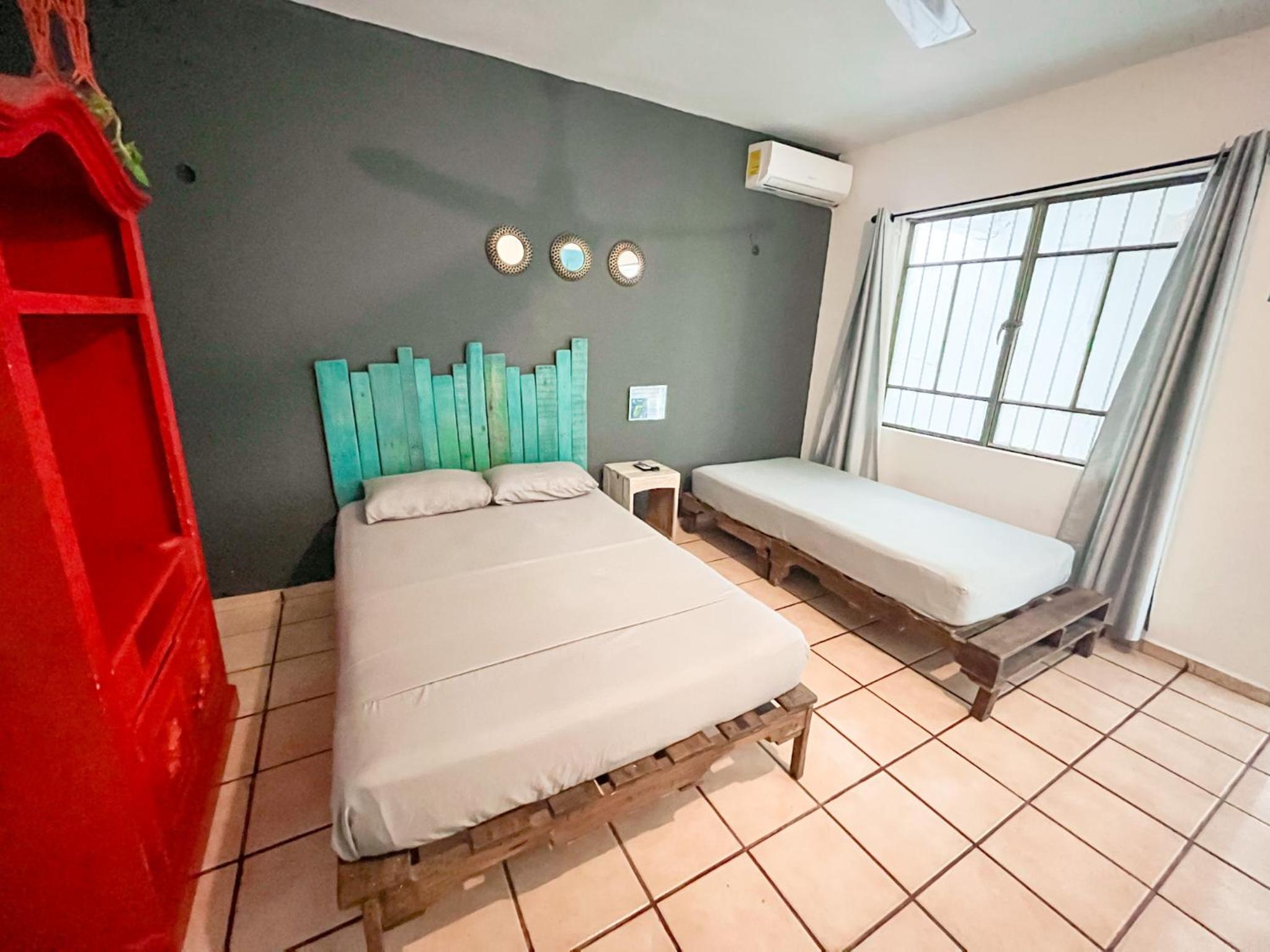Quarto Duplo ou Twin com Casa de Banho Privativa