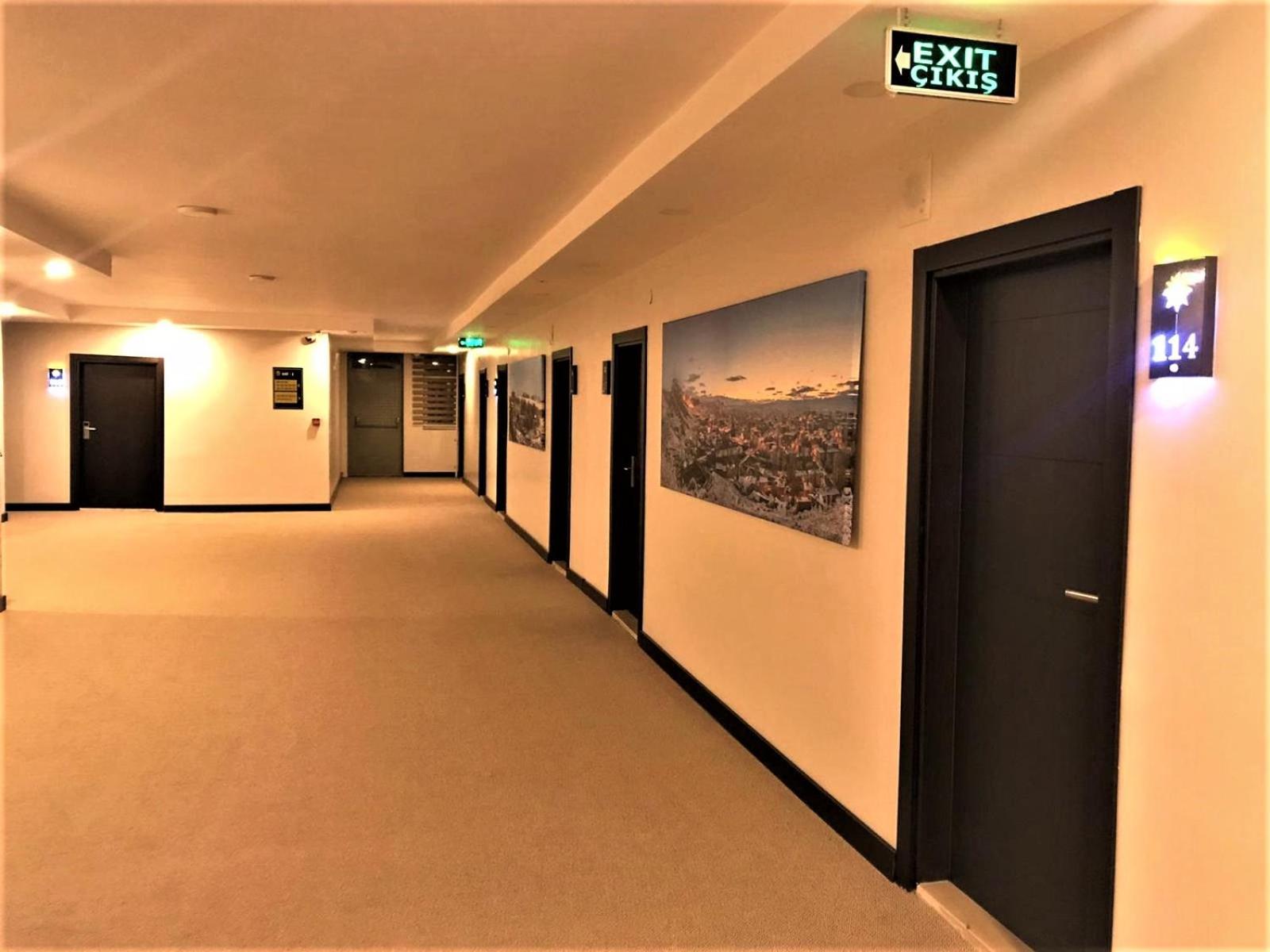 Standard Twin Room - Photo 3