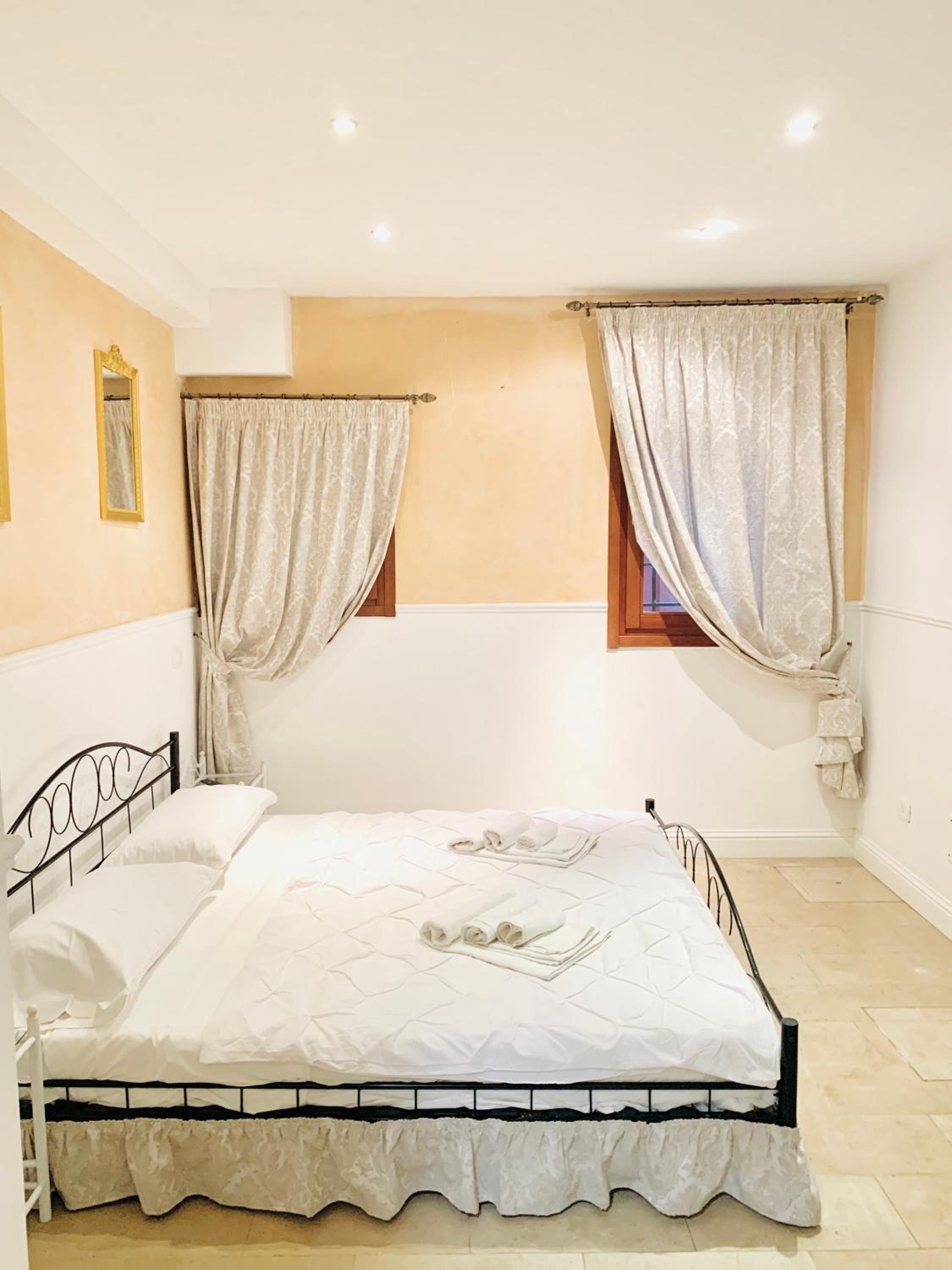 Standard Double Room photo 1