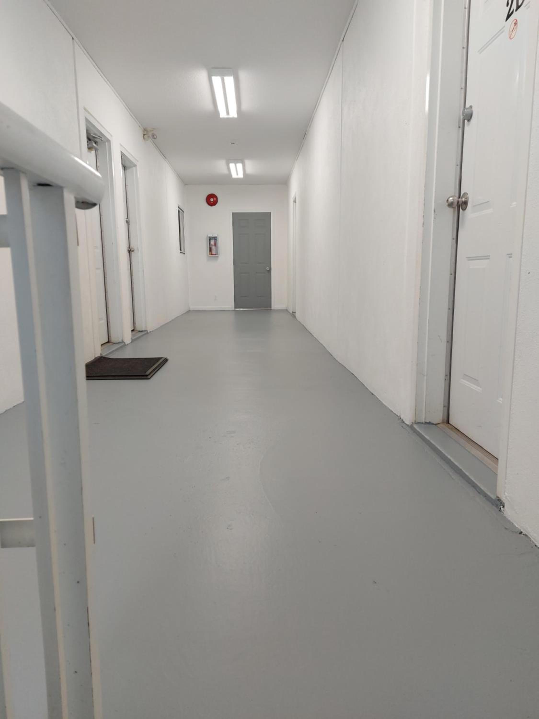 Two-Bedroom Apartment - Photo 24
