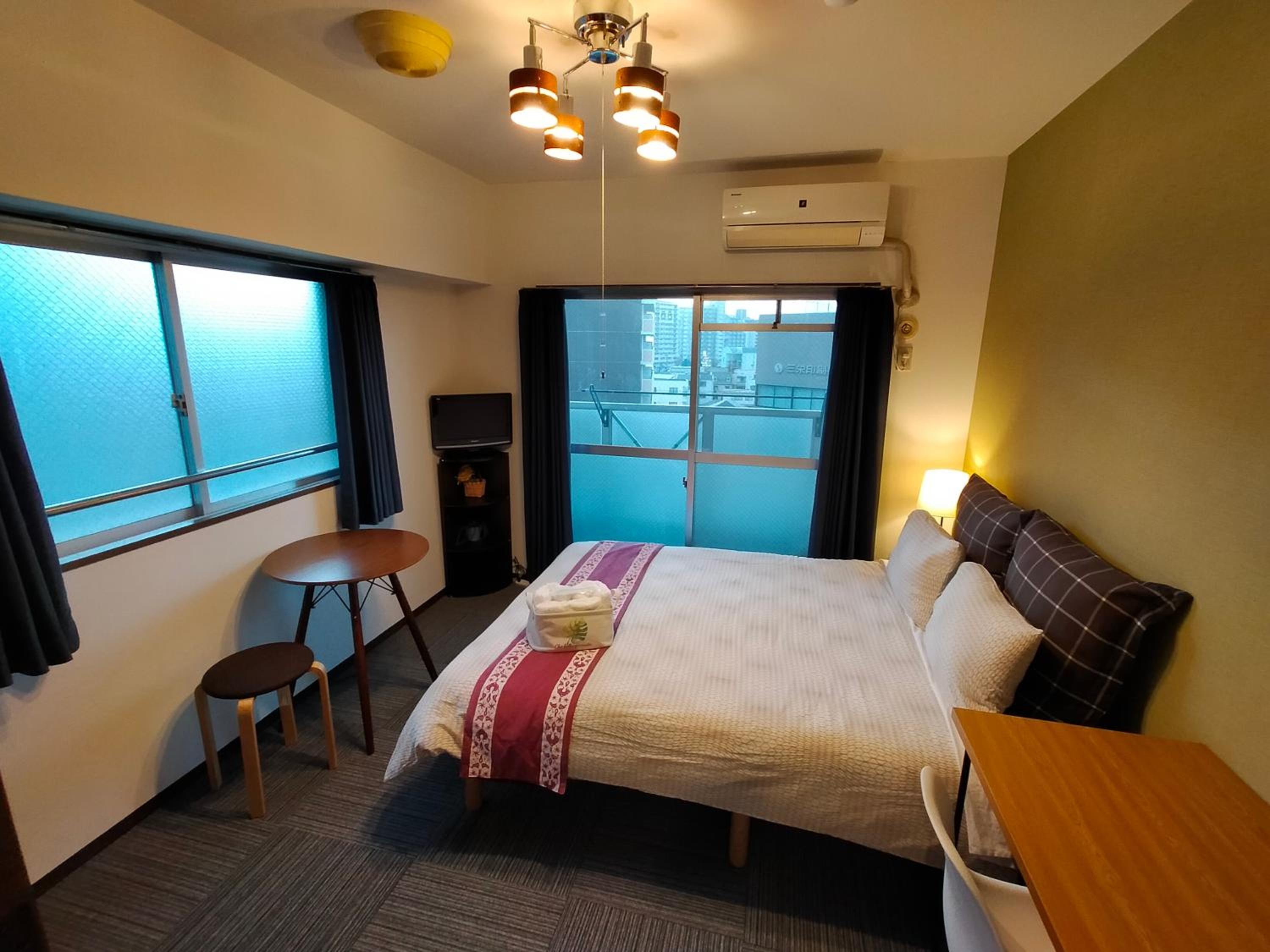 Apartment with Balcony 705 - Photo 5