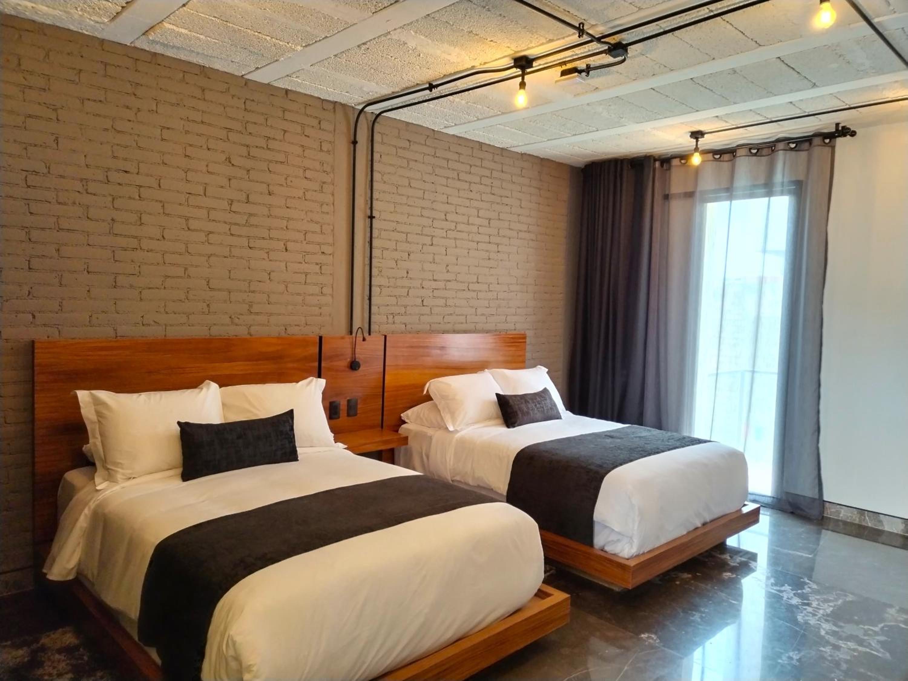 Standard Double Room - Photo 1