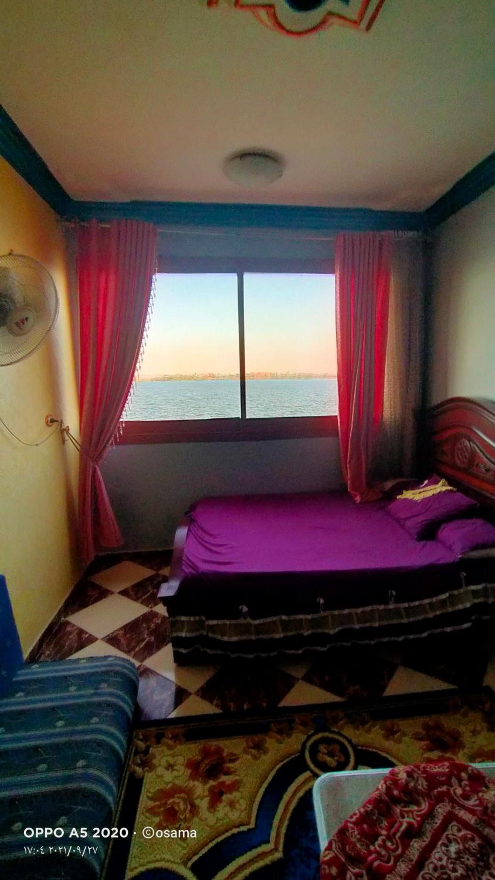 Two-Bedroom Apartment - Photo 4