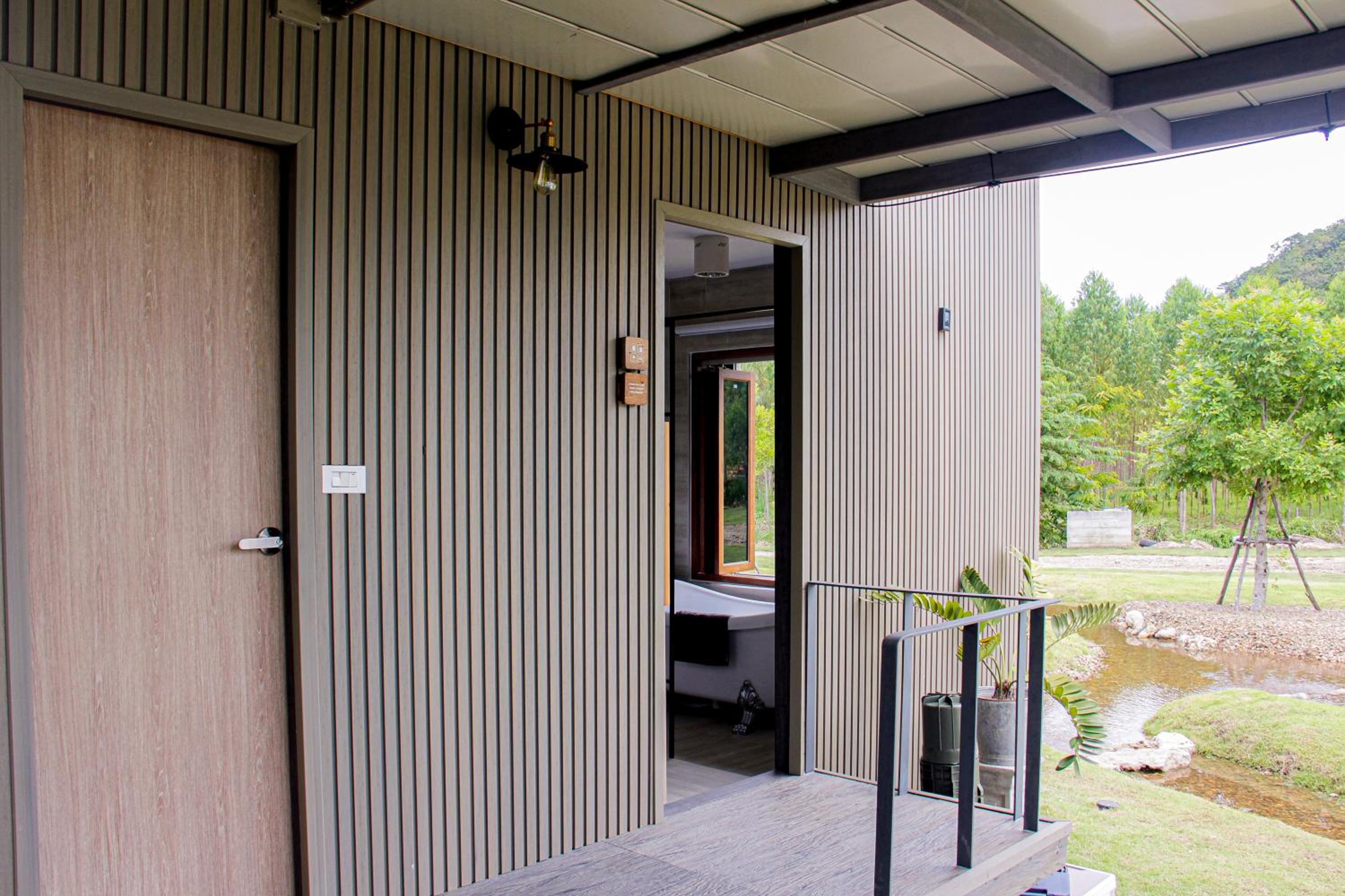 Suite with Mountain View - Photo 37