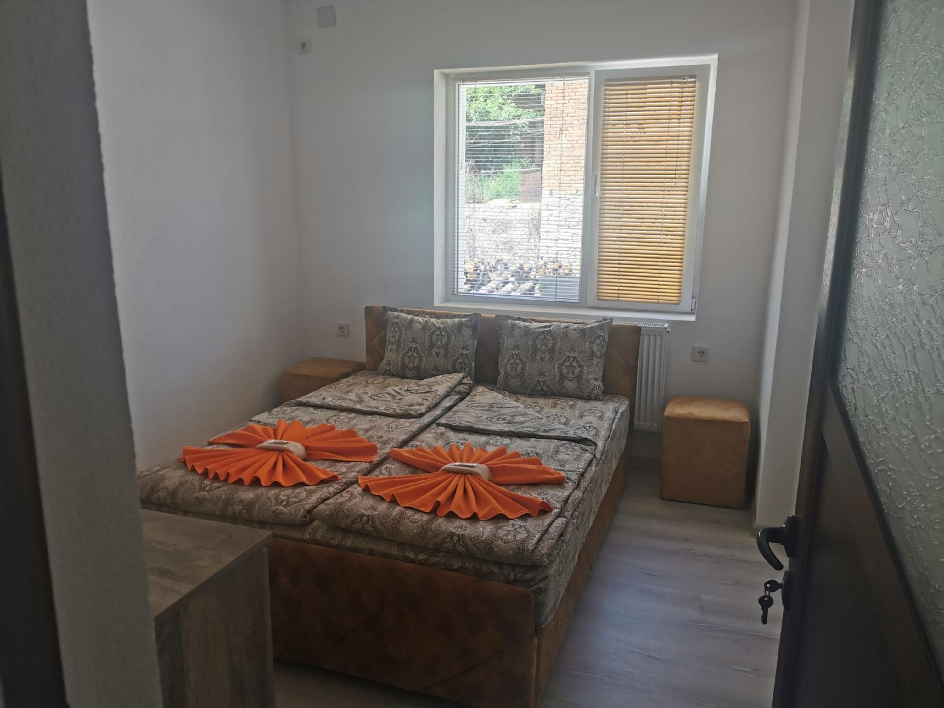 One-Bedroom House photo 3