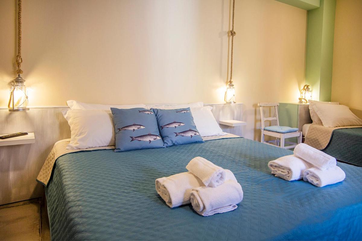 Triple Room with Balcony