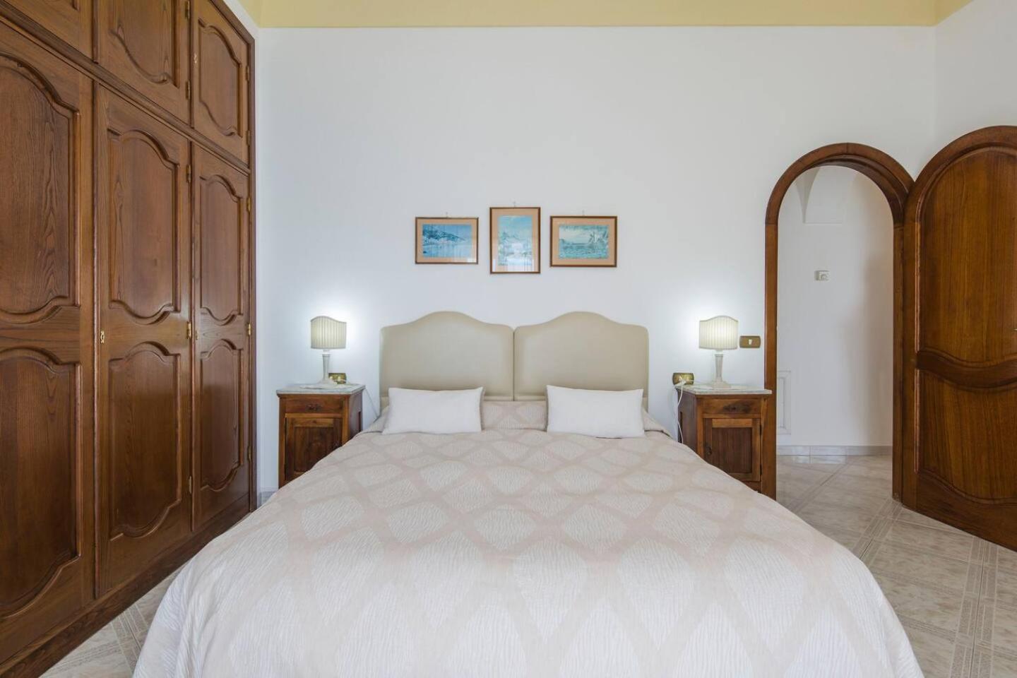 Double Room - Photo 10