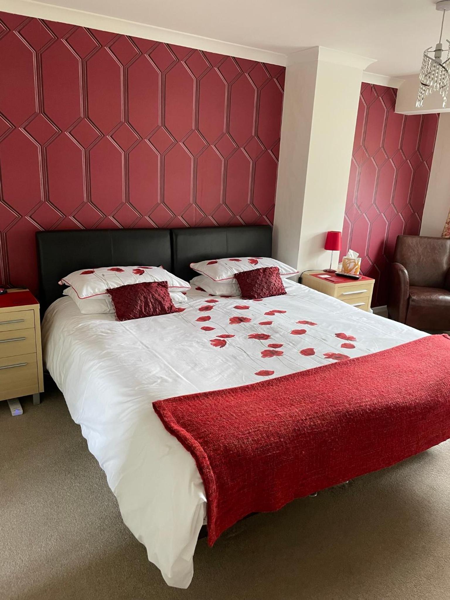 Double or Twin Room with Private Bathroom photo 1