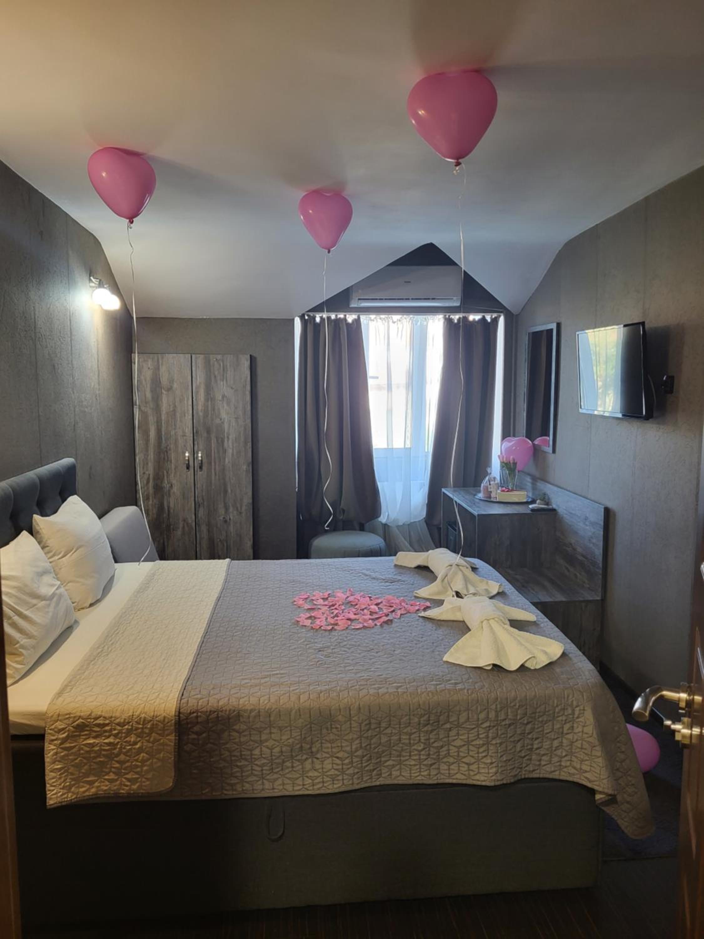 Deluxe Double Room - Photo 2