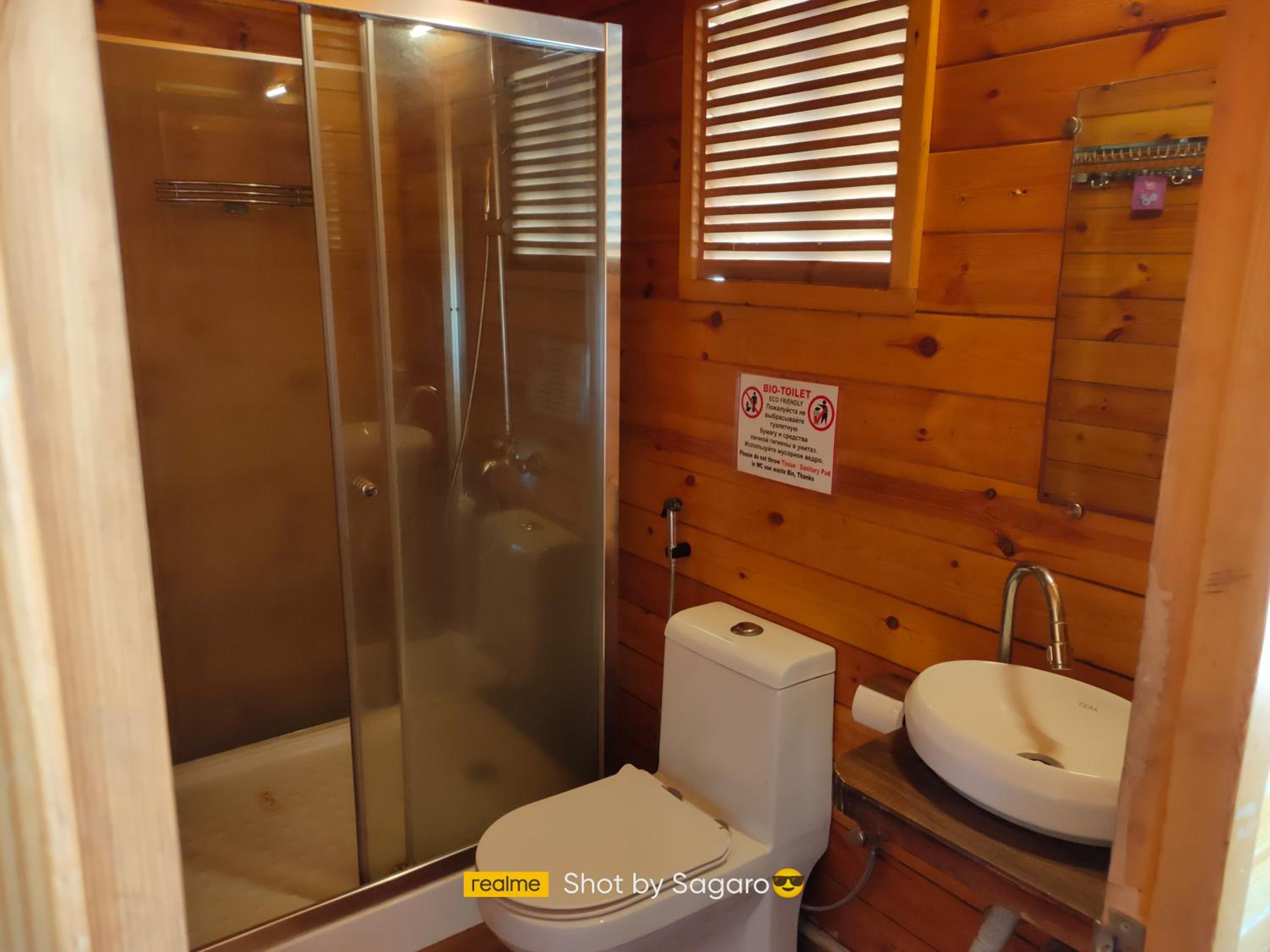 Double Room with Garden View - Photo 19
