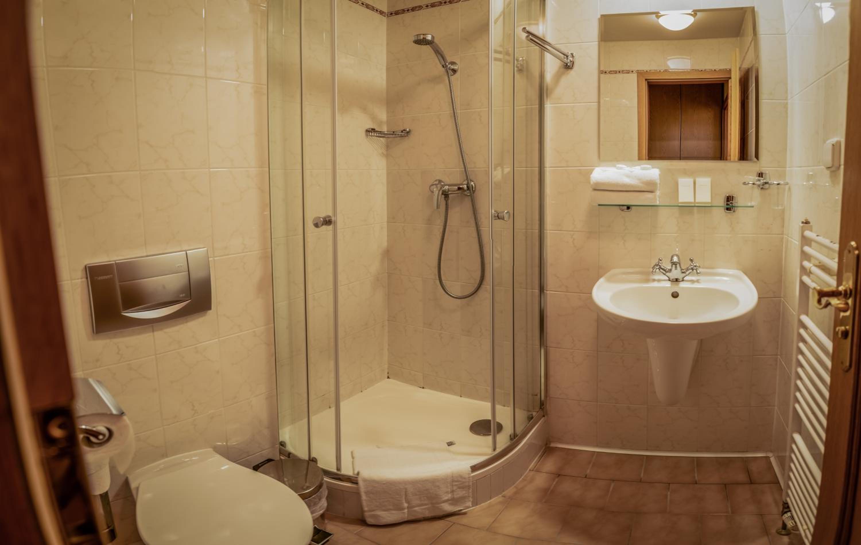 Deluxe Twin Room - Photo 4