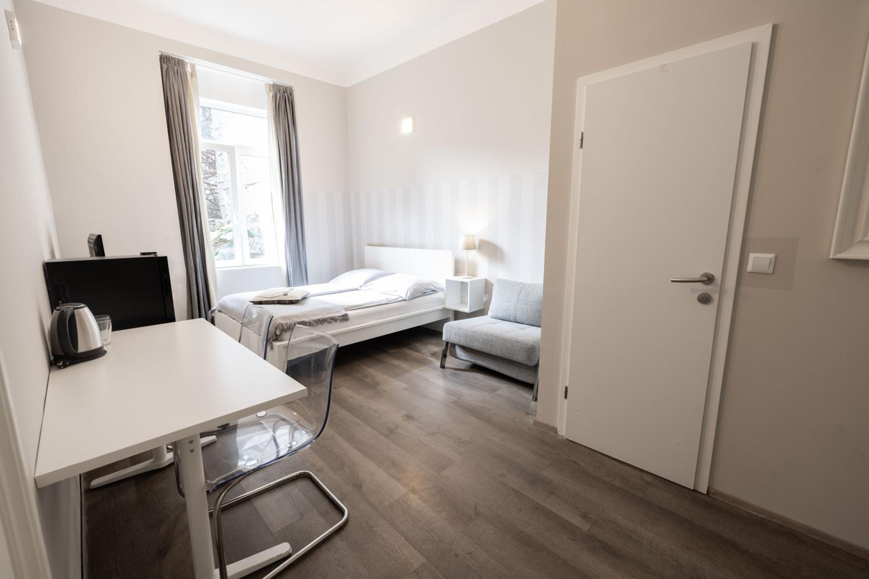 Triple Room - Photo 1