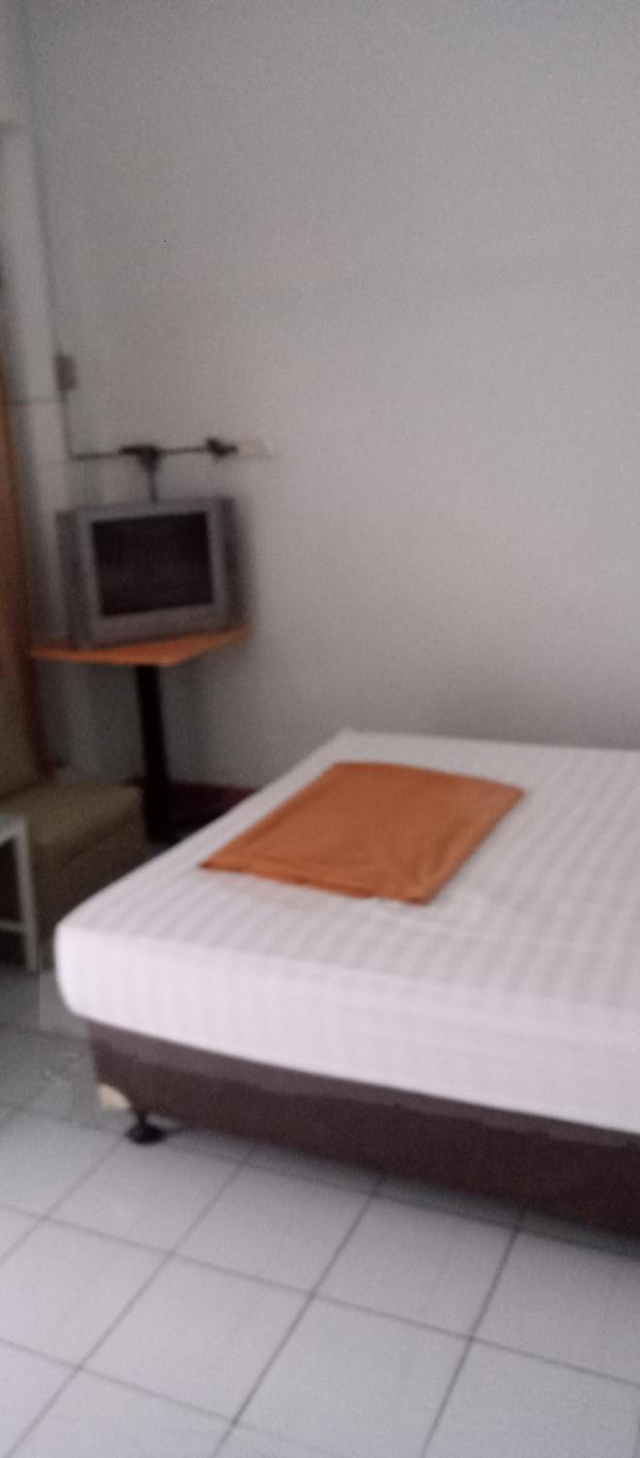 Standard Double Room - Photo 13