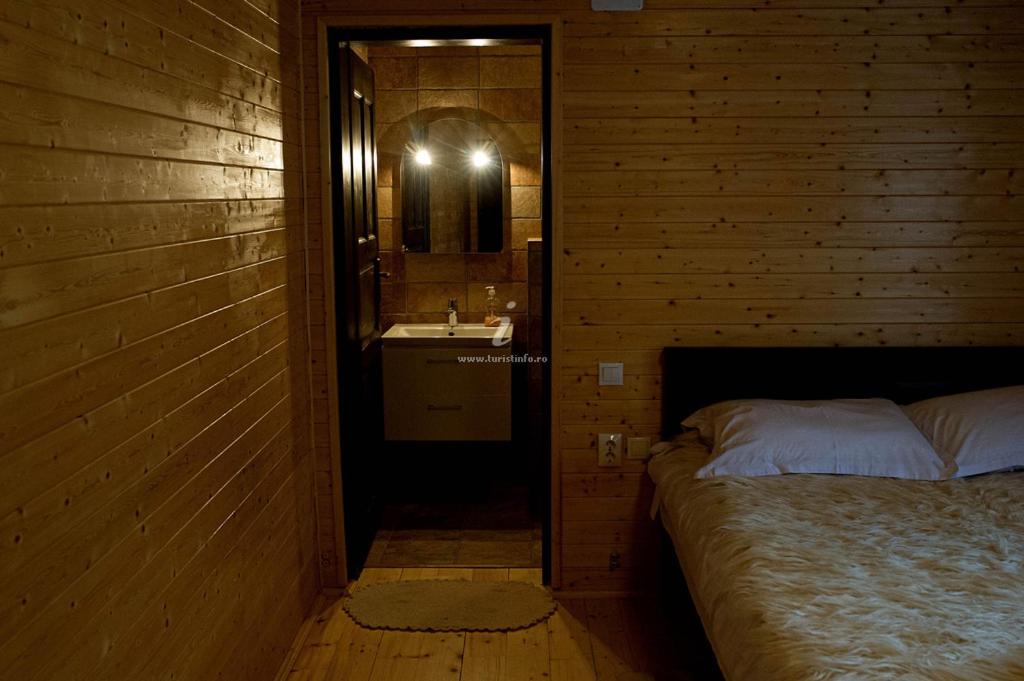 Villa photo 1